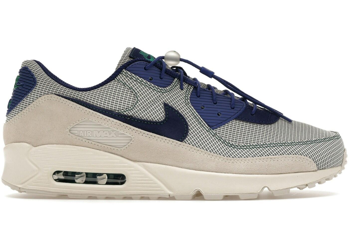 NIKE picture