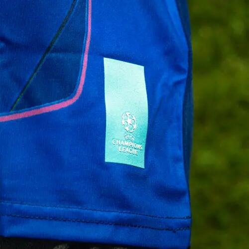 UEFA Champions League Voetbalshirt Heren 6/7