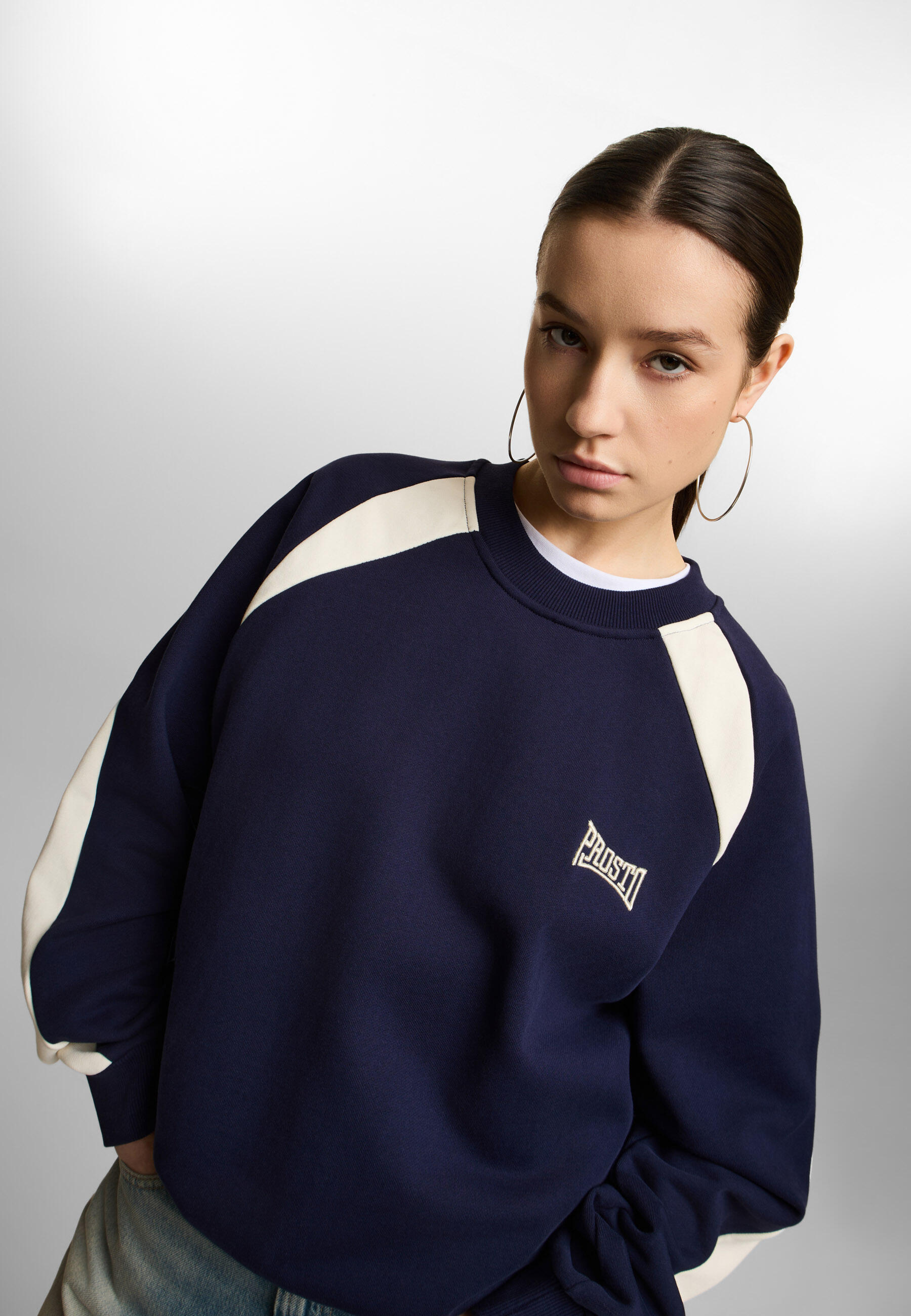 Bluza sportowa damska Prosto Speed bez kaptura 2/7