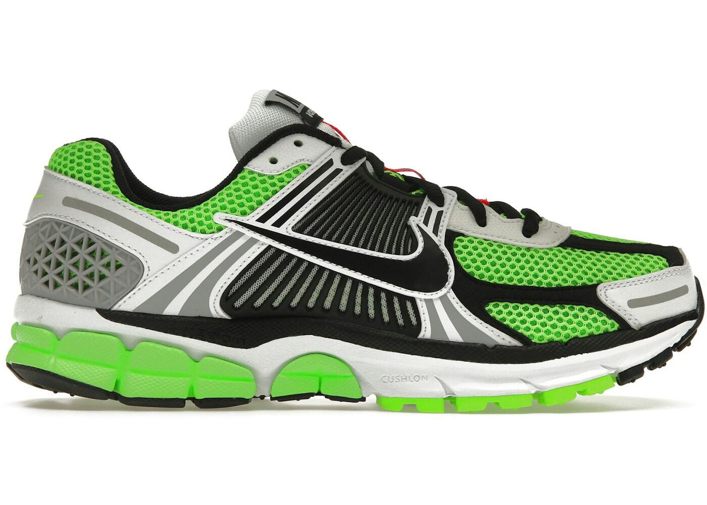 NIKE picture