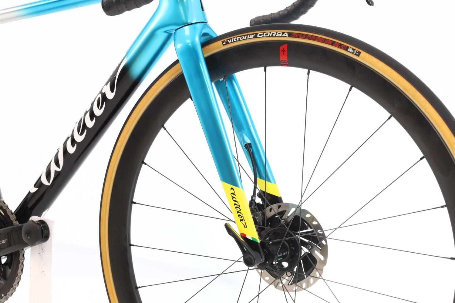 Refurbished road bike · Wilier Zero SLR Astana Di2 12V · Very good condition 5/7