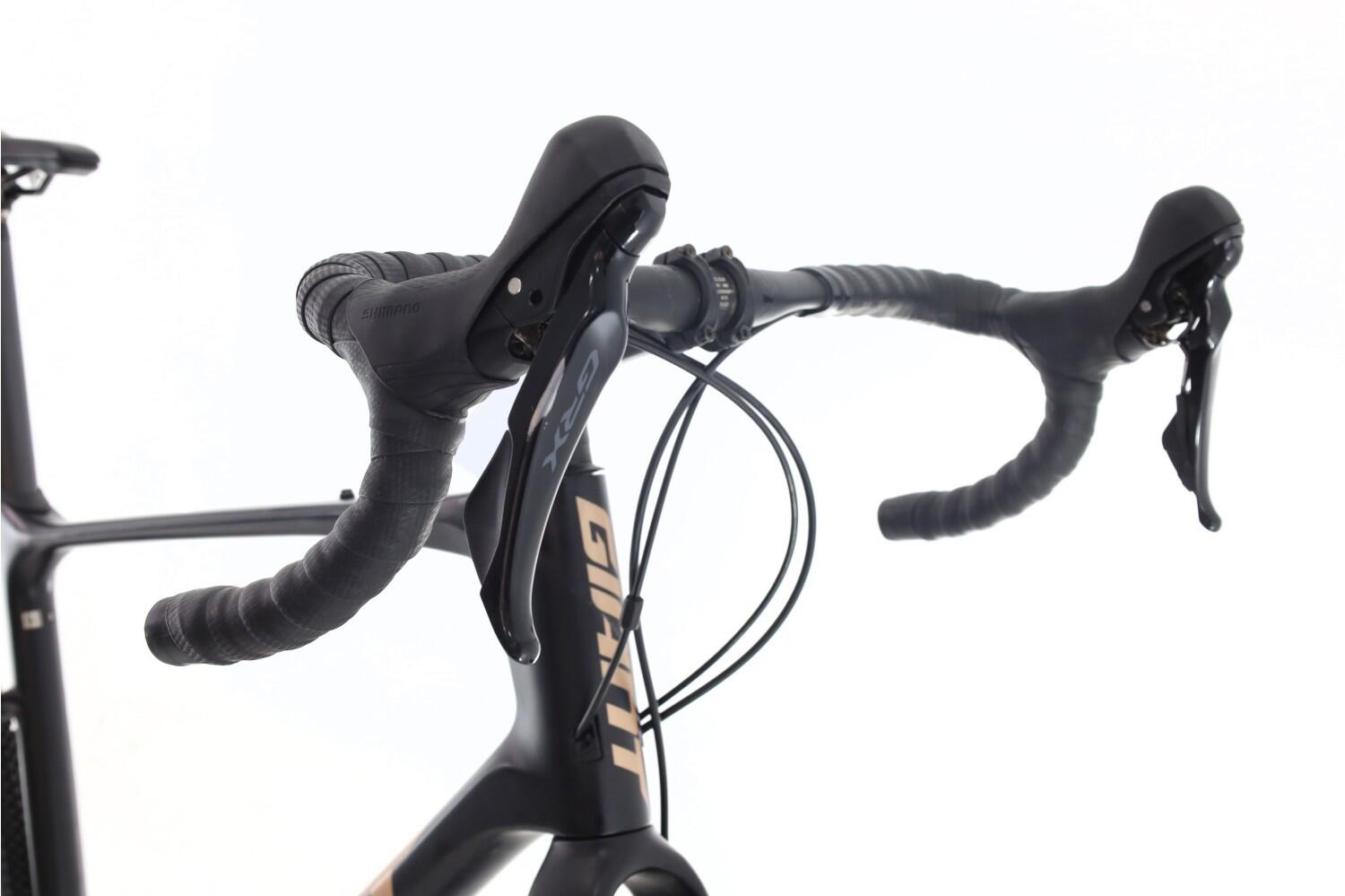 Tweedehands gravelbike ·  Revolt 3 · Zeer goede toestand 6/8