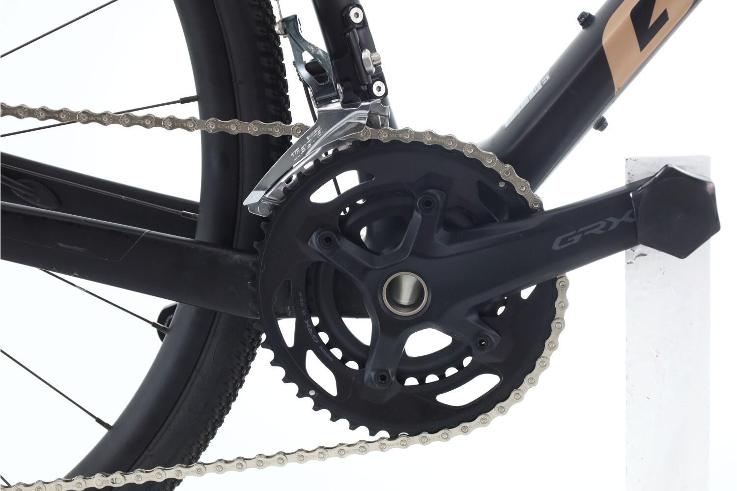 Tweedehands gravelbike ·  Revolt 3 · Zeer goede toestand 4/8