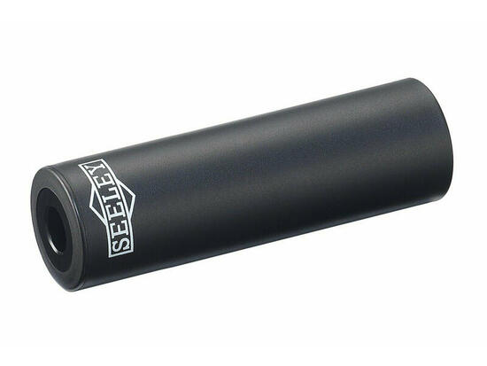 Sunday Seeley Peg Black