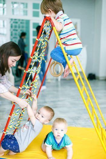 Einfacher Spielplatz zu Hause 2/7