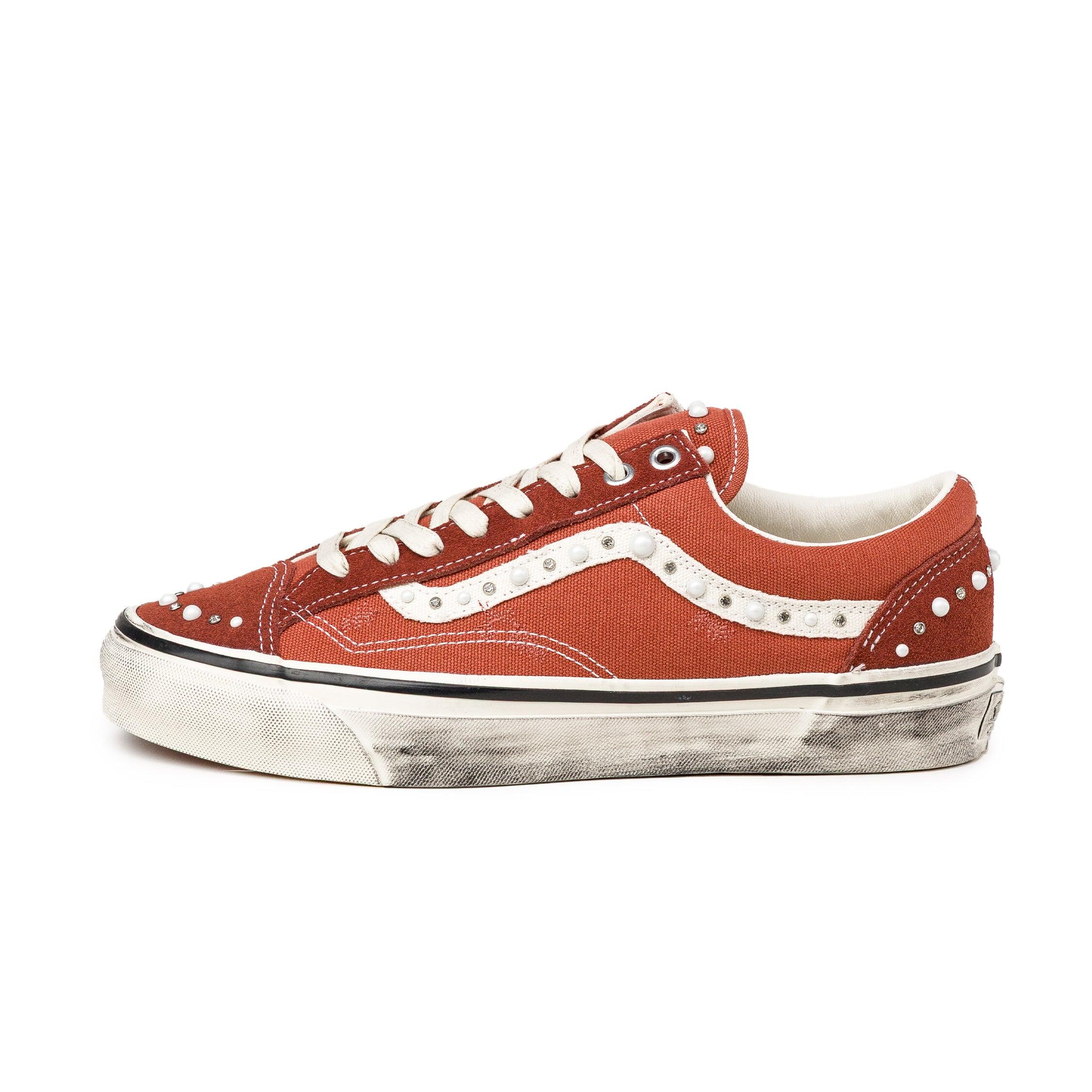 VANS picture