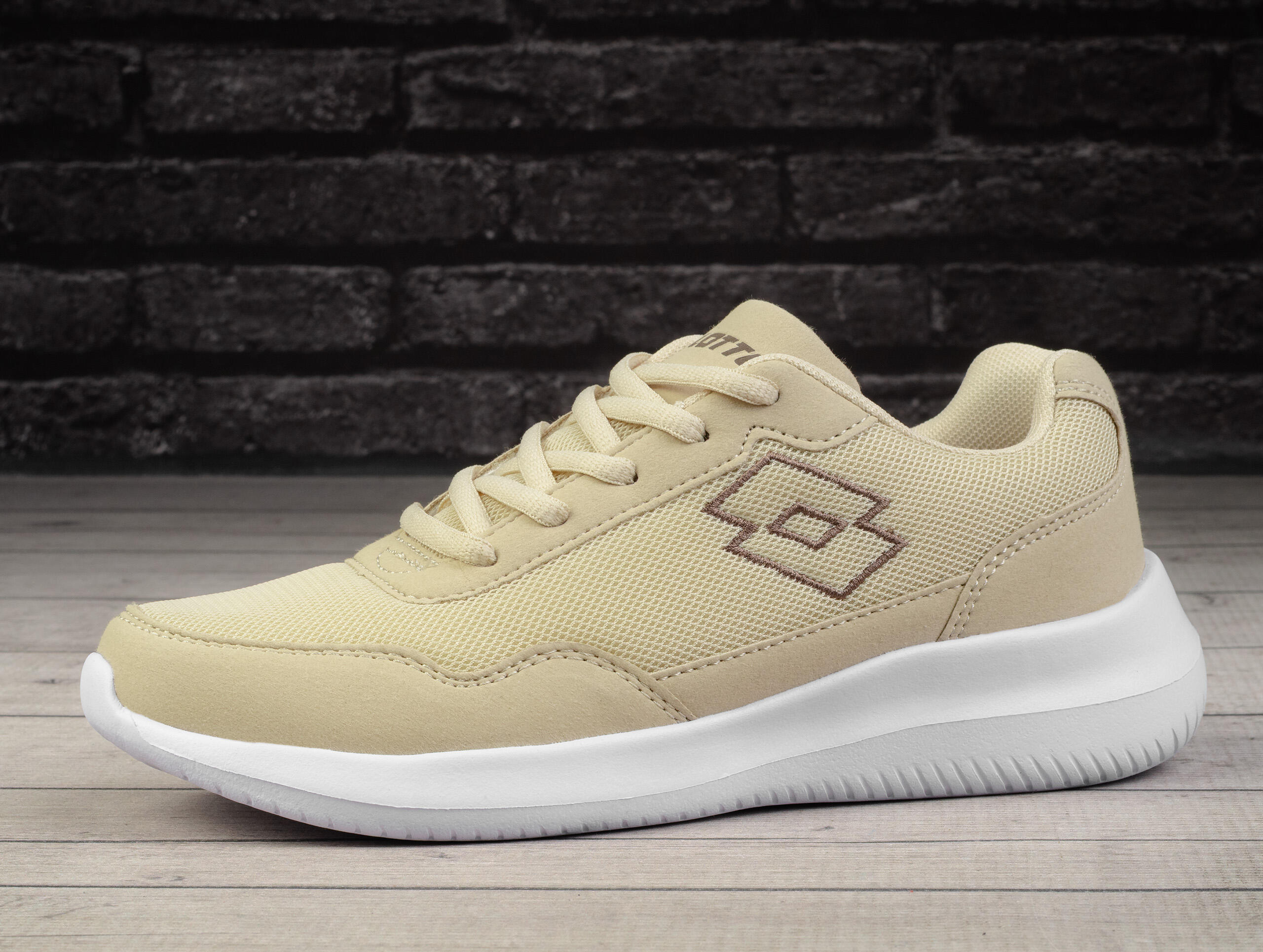 Buty damskie sportowe Lotto CONNECT 3/6