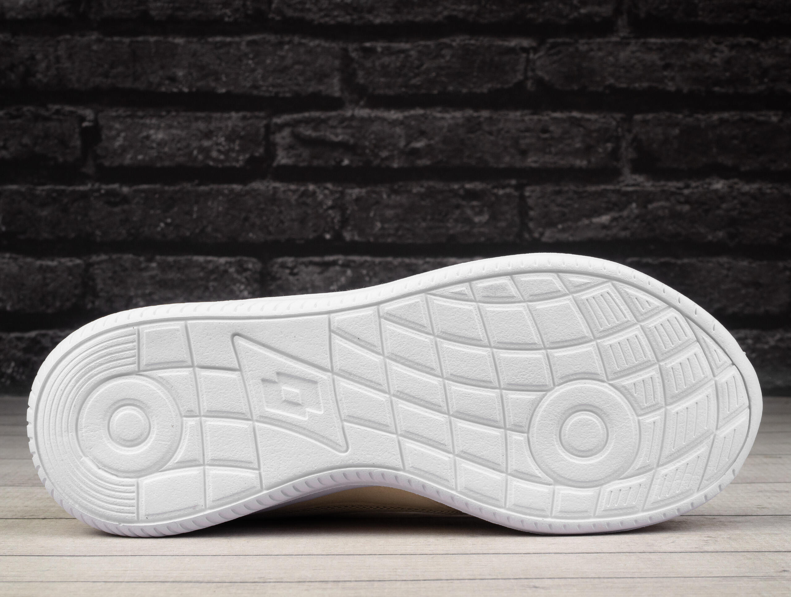 Buty damskie sportowe Lotto CONNECT 5/6