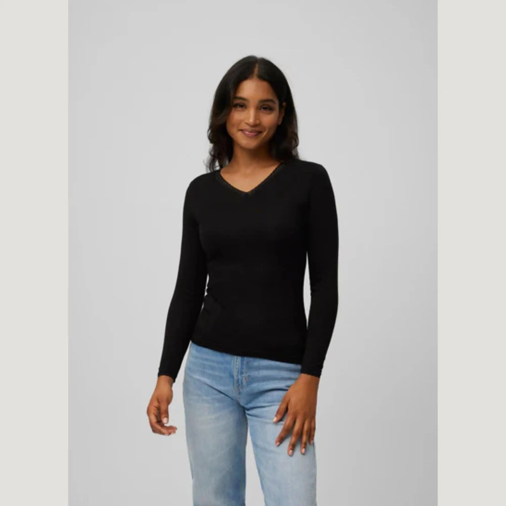 T-shirt thermique noir à manches longues et détail en dentelle, contrôle de la t 1/4