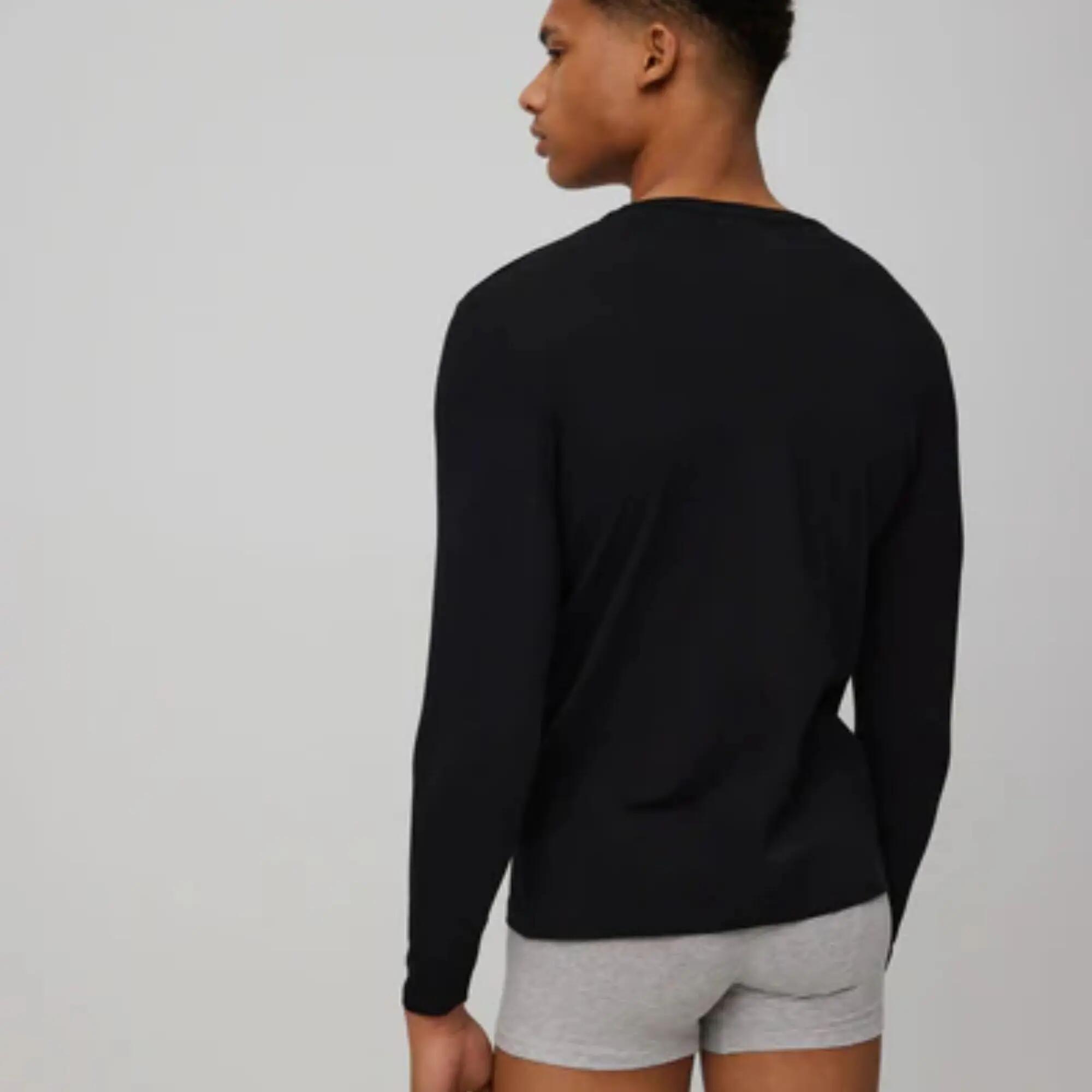 Camisola preta de manga comprida 2/4