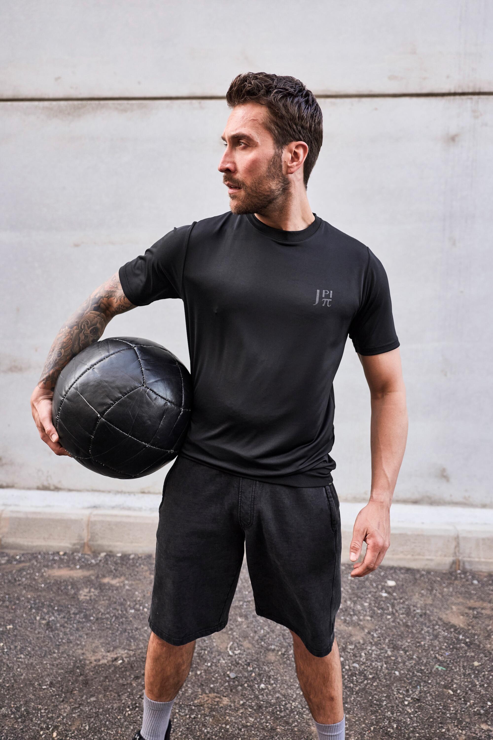 Hommes T-shirt collection Activewear. Manches courtes et technologie FLEXNAMIC®. 5/5