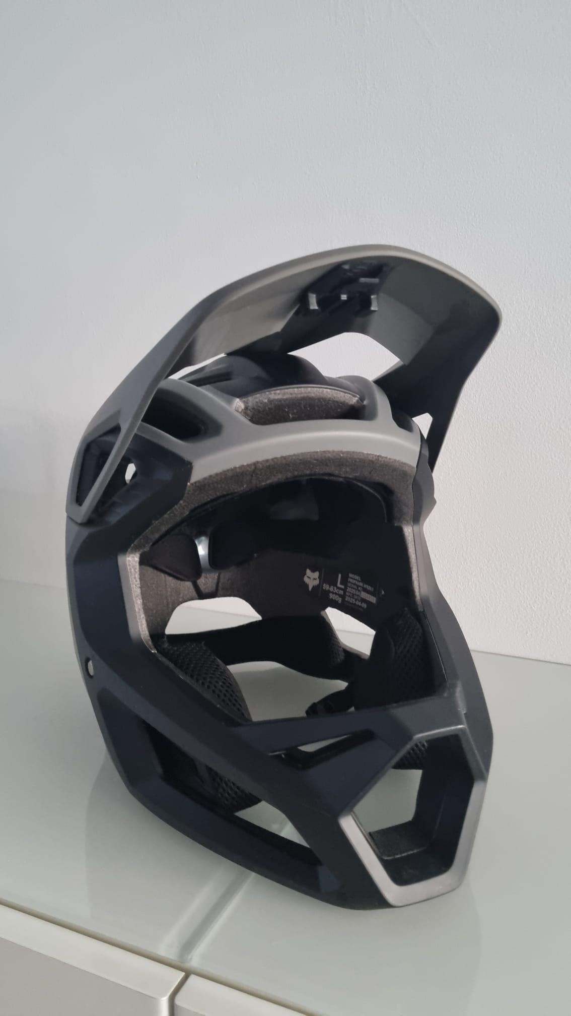 Tussen Particulieren - Fullface helm. FOX- Proframe 6/6