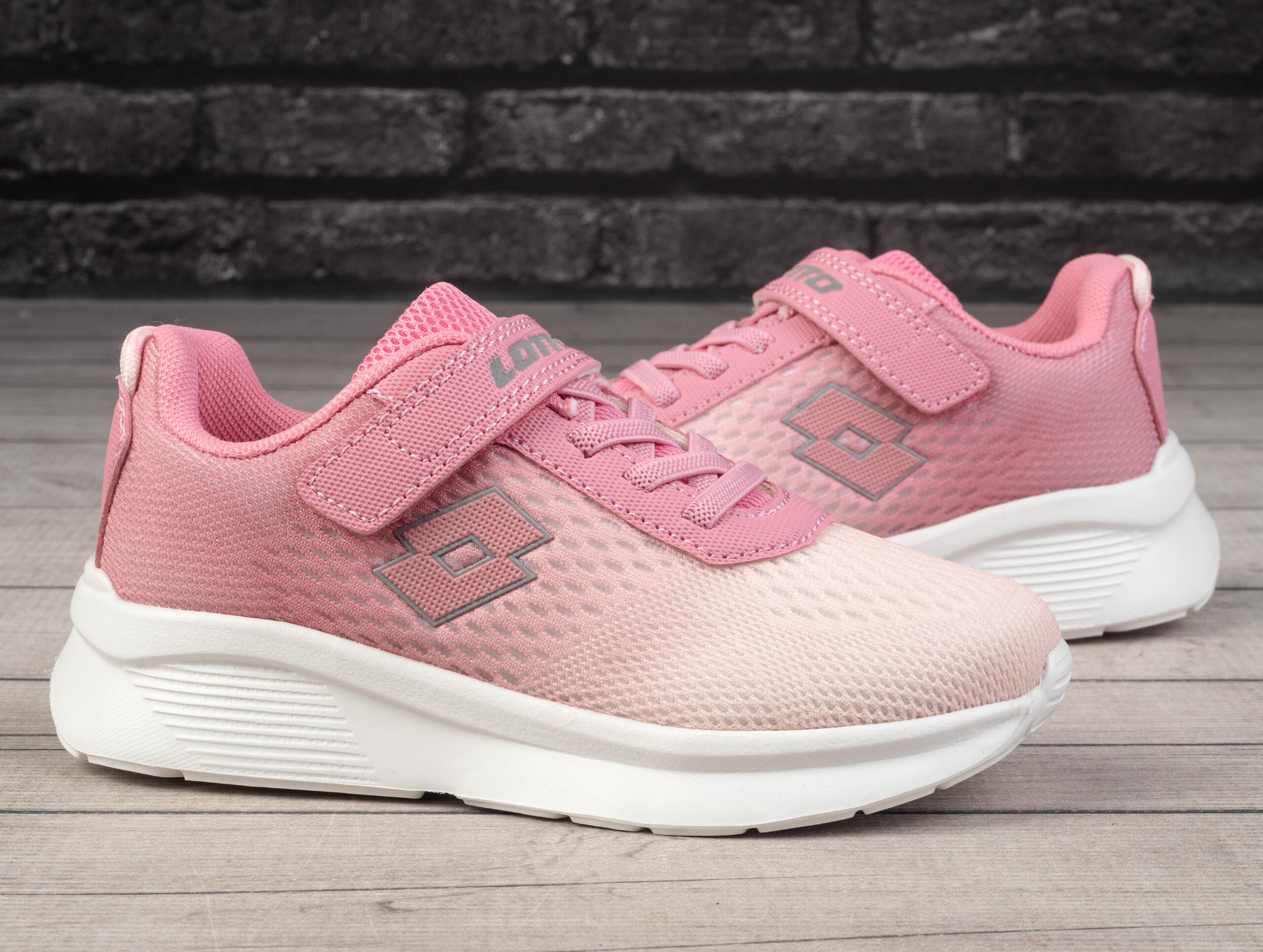 Buty dziecięce sportowe na rzep Lotto RELAZIO K 2/6
