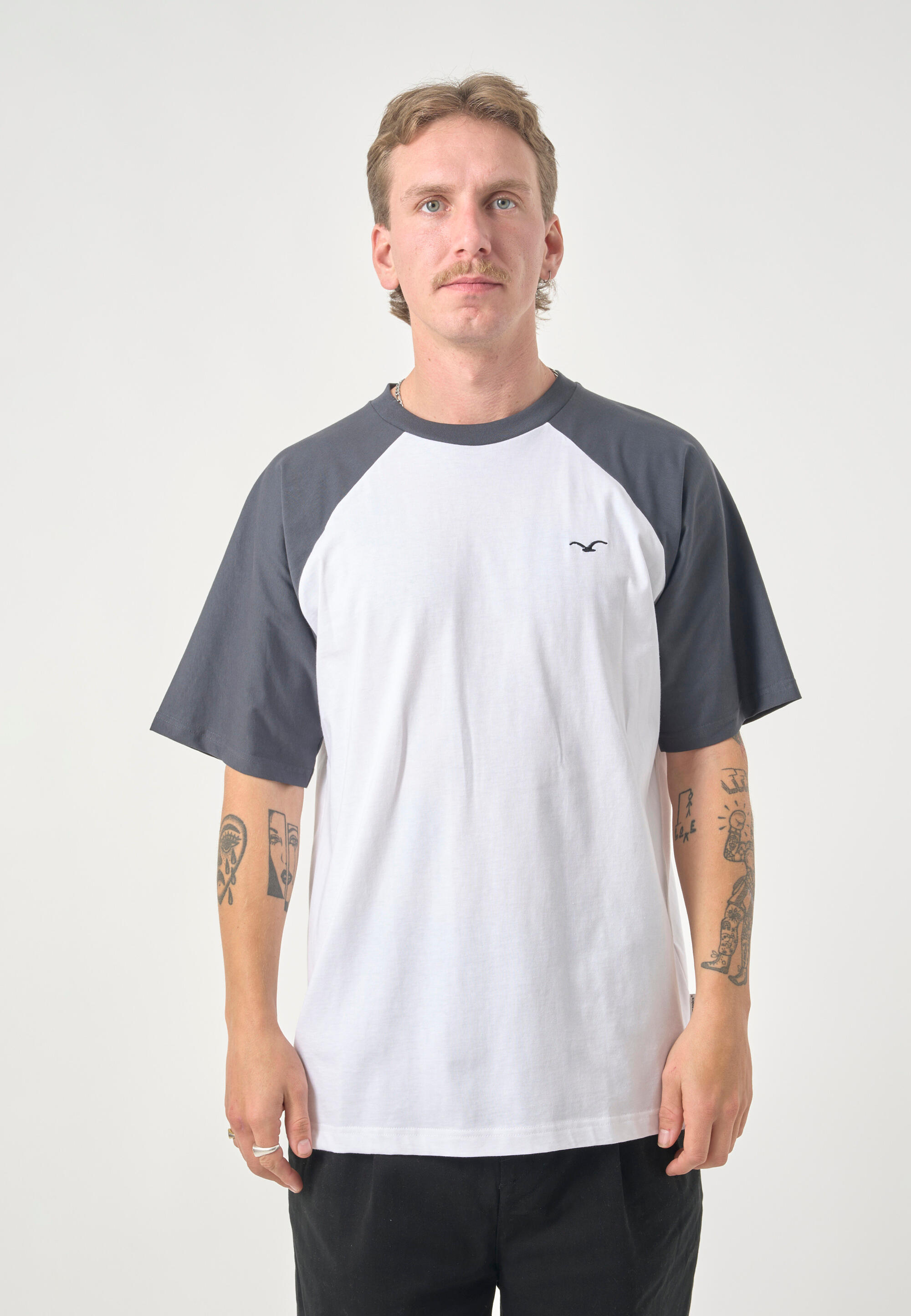 T-Shirt Boxy Tee Ligull College 5/5