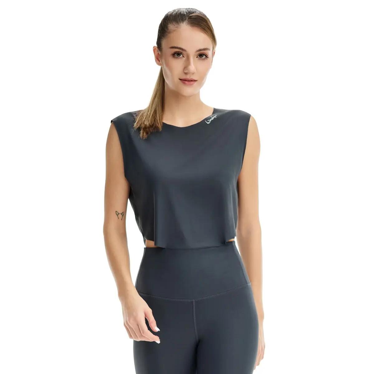 Functional Light and Soft Cropped Top AET115LS 3/6