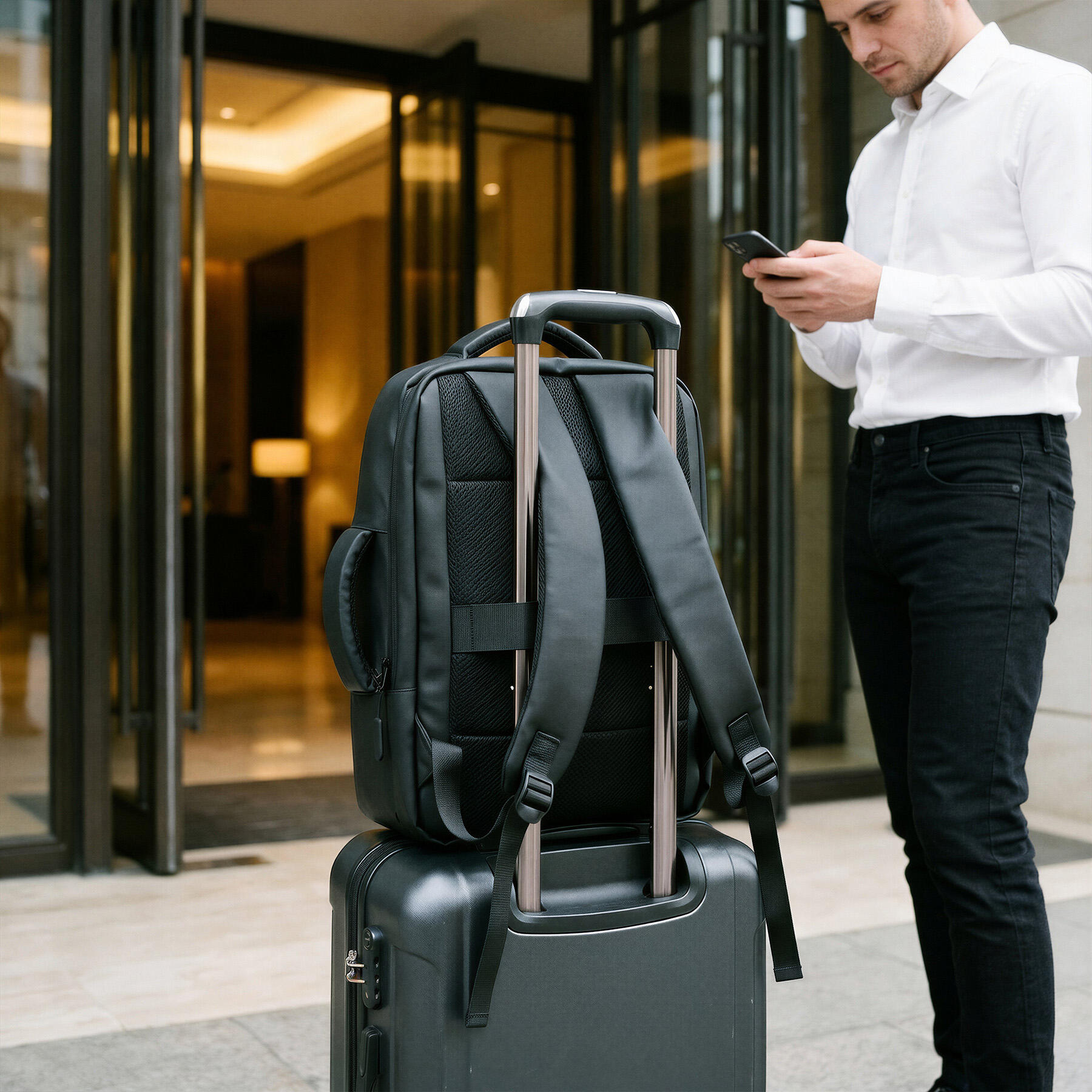 Laptop-Rucksack Reisen mit USB-Anschluss und Laptopfach NC4502 NILS 7/7