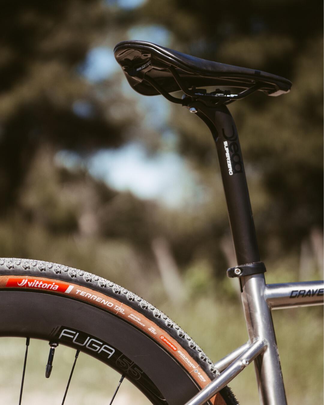 Gravel TITAN 52BX Shimano GRX610 24V 5/7