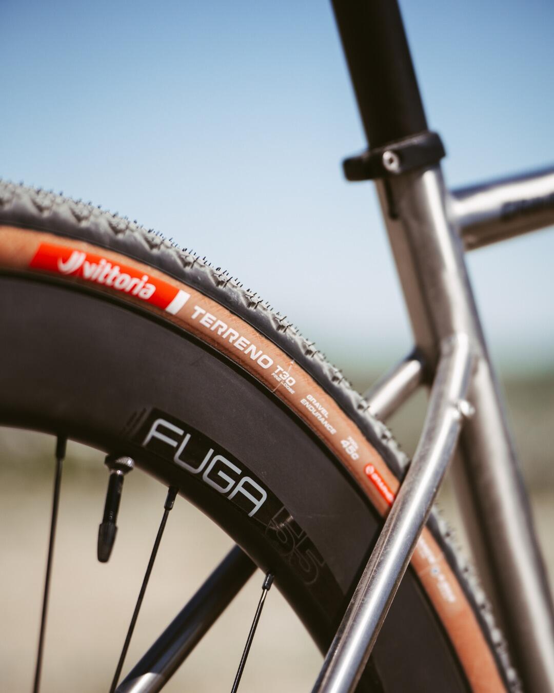 Gravel TITAN 52BZ Shimano GR825 Di2 24V 4/7