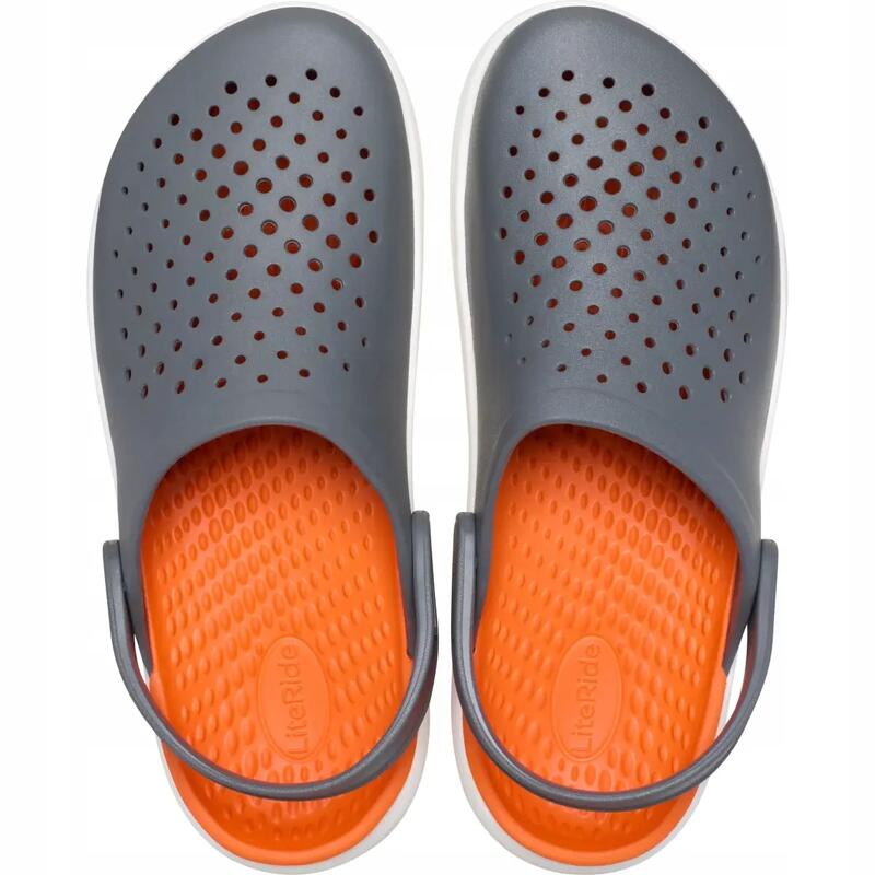 Papuci de tip crocs casual 2099640da pentru vară grafiți bărbătești