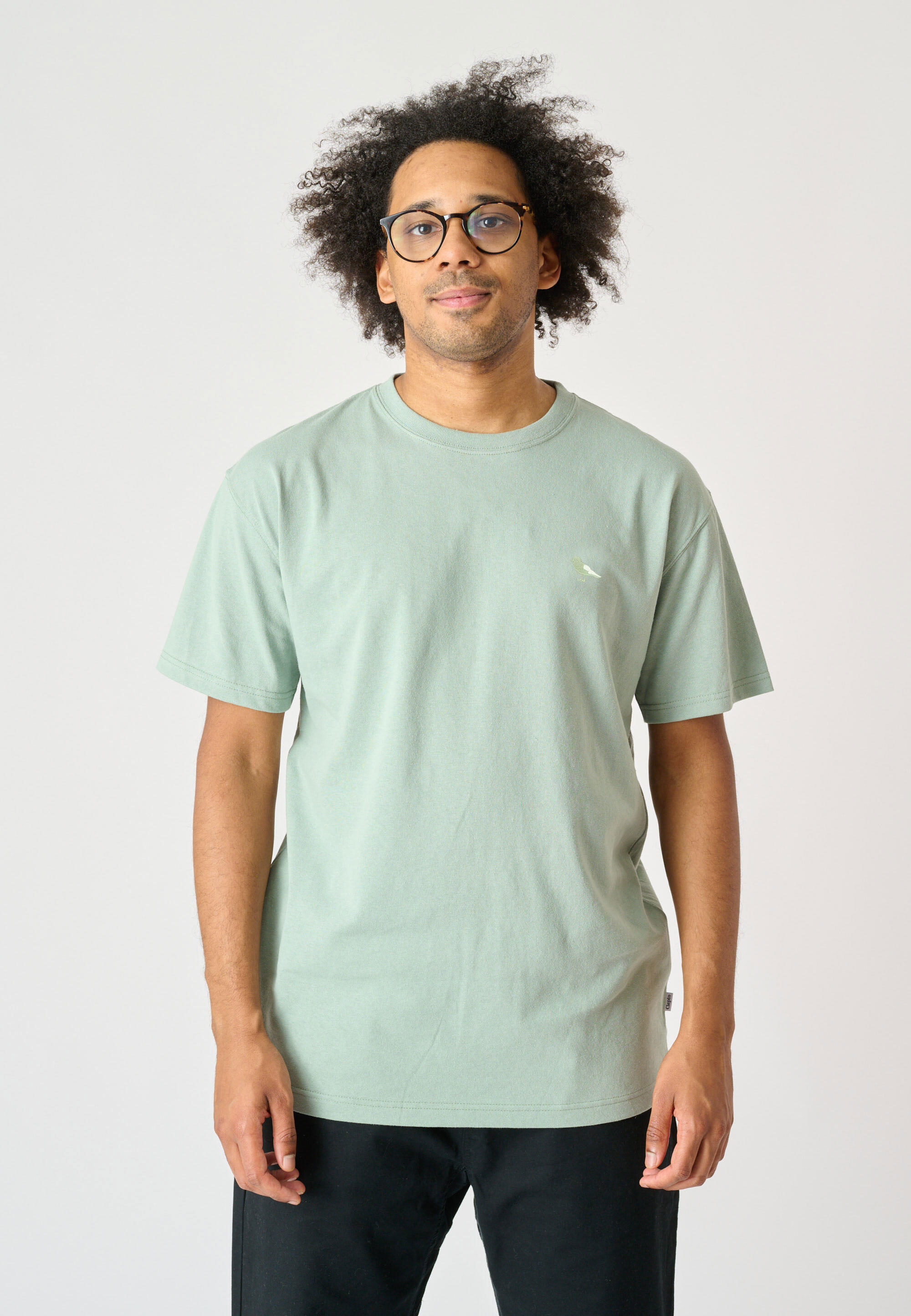 T-Shirt Embroidery Gull Mono 4/5