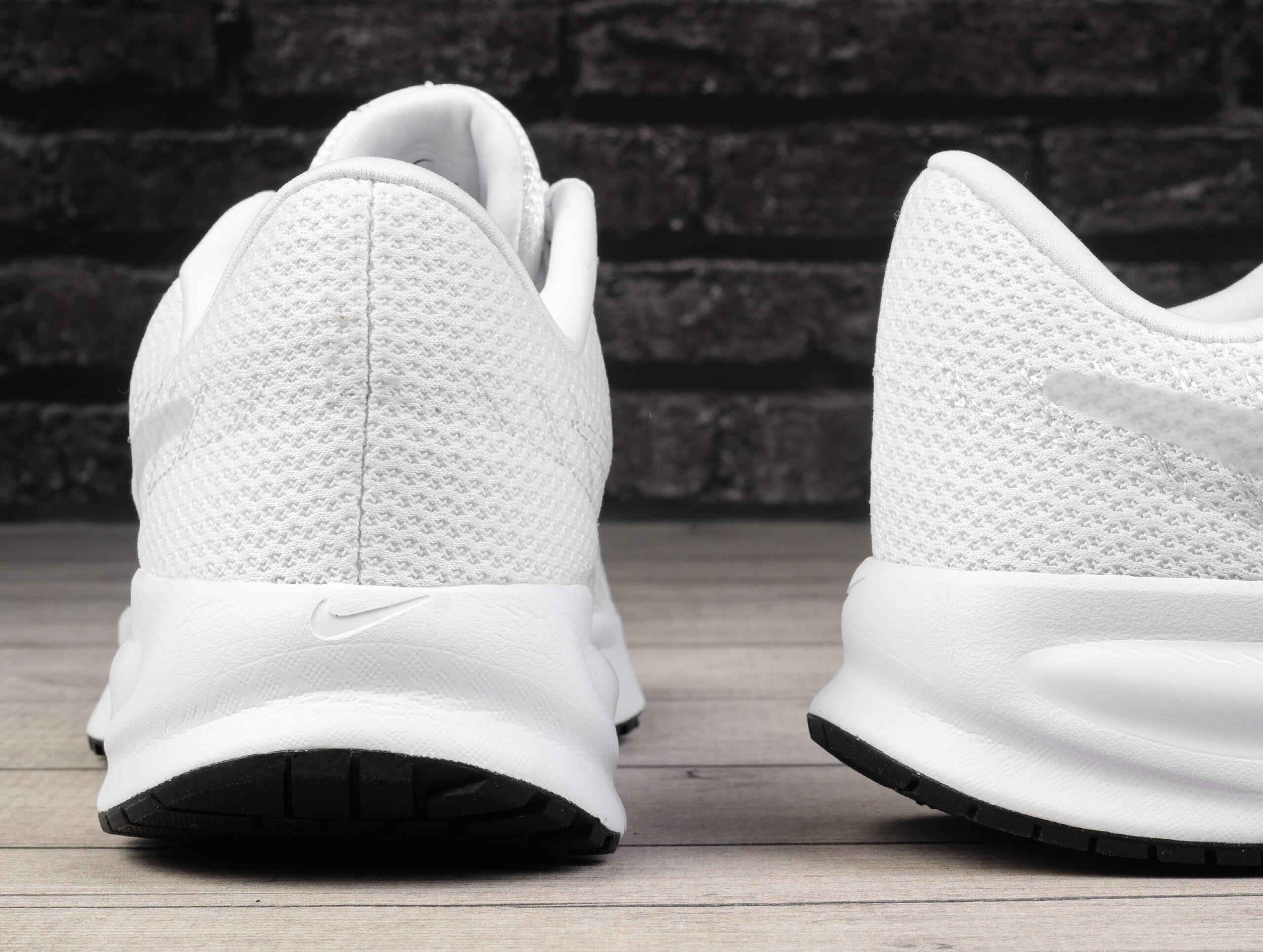 Nike Run Defy White 4/6