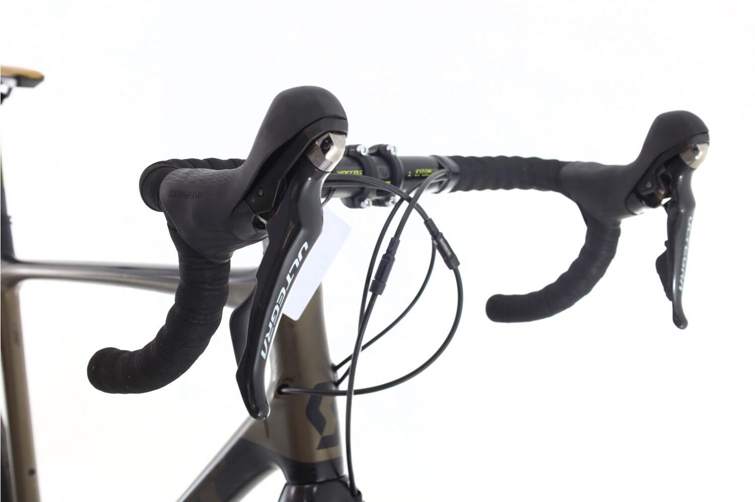 Bici strada ricondizionata ·  Addict 10 · Ottimo stato 6/8
