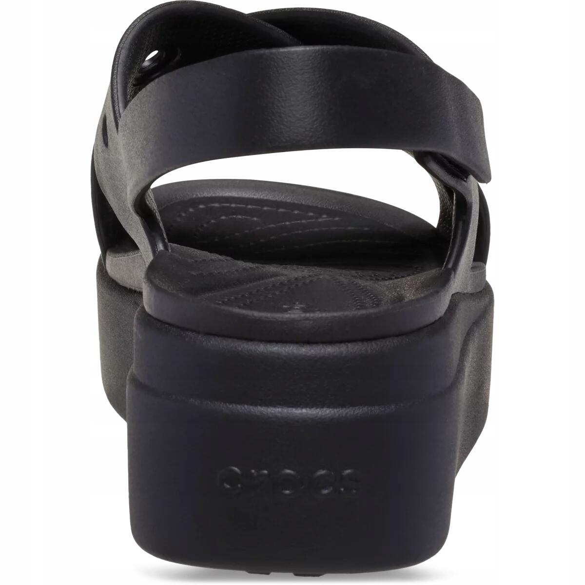 Sandały dla Kobiet Crocs Brooklyn 4U Cross Strap Sandal 5/6