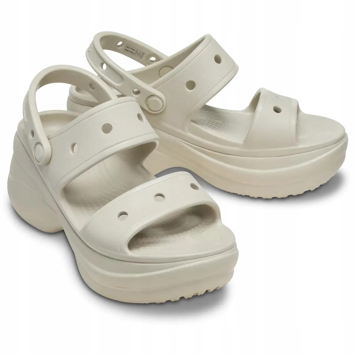 Sandały dla Kobiet Crocs Bae Sandal. 2/6
