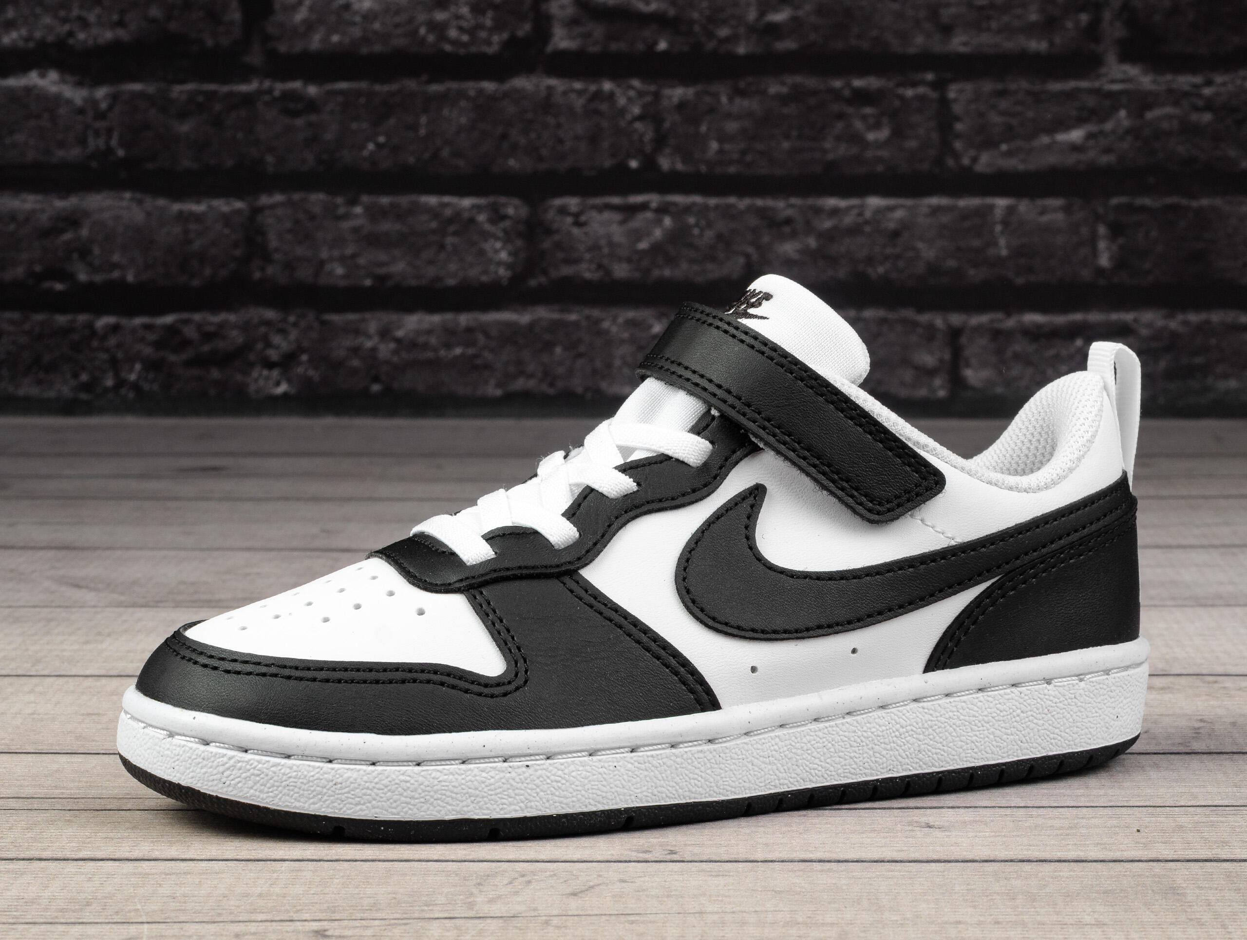 NIKE COURT BOROUGH Kinder-Sportschuhe mit Klettverschluss 3/7