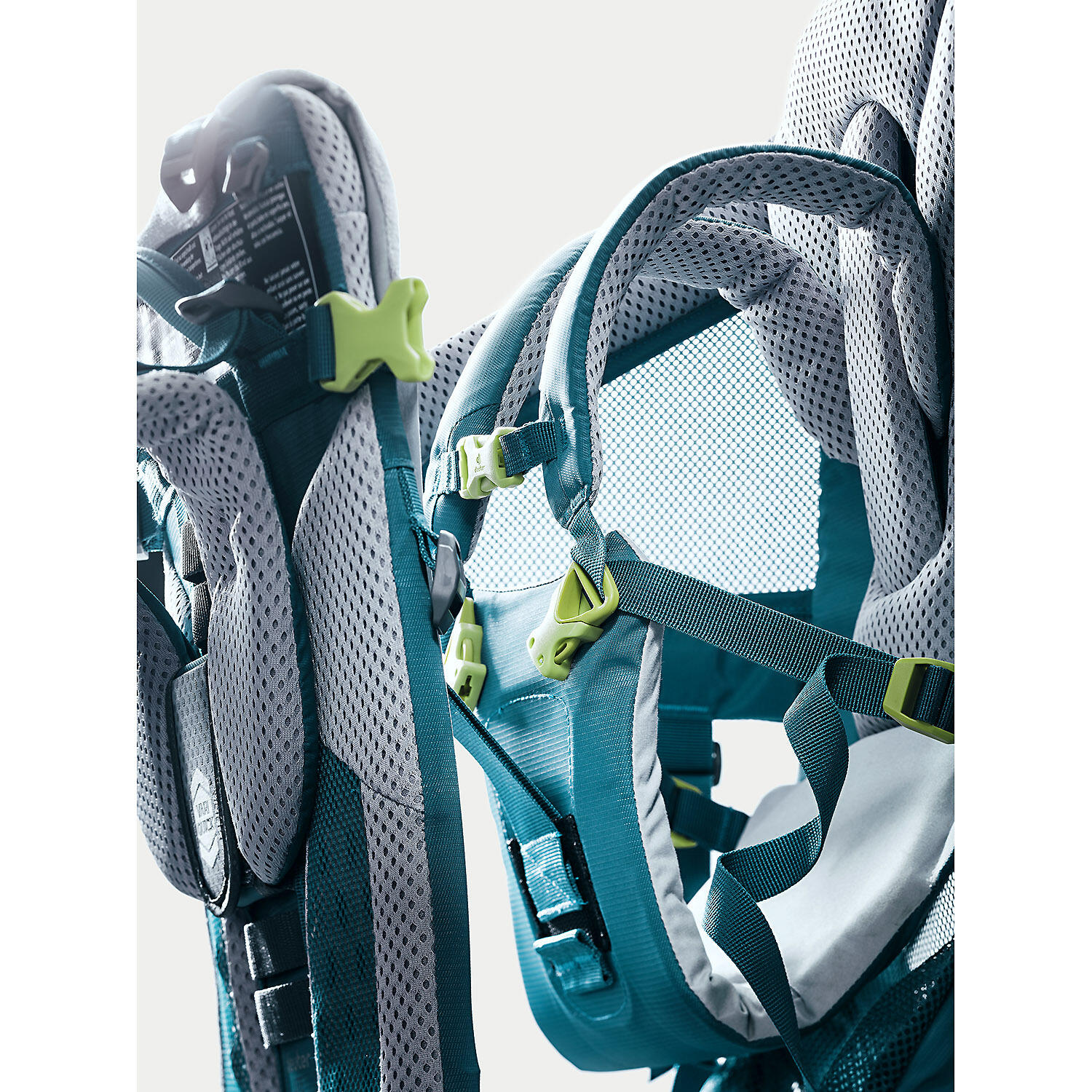 Marsupio Deuter Kid Comfort Active SL: imbrago 5 punti 5/7