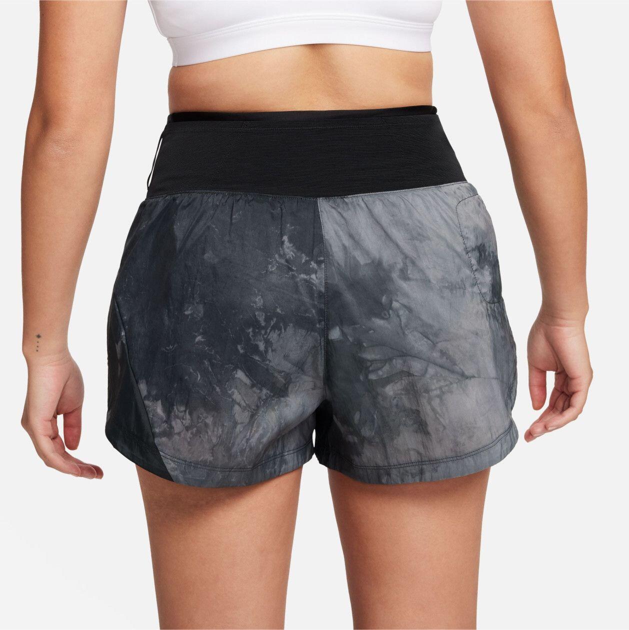Nike Trail Repel Women's Water Repellent Short 8cm Black 2/5