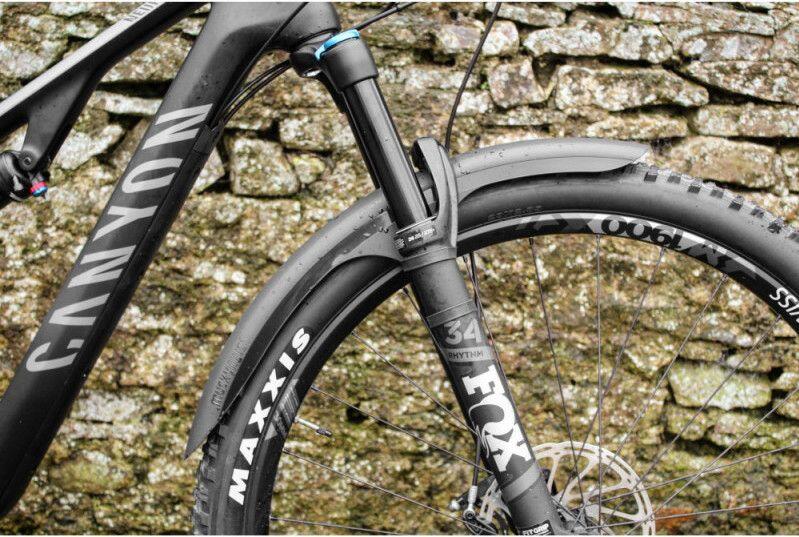 Garde Boue Long Mucky Nutz Noir 2/5