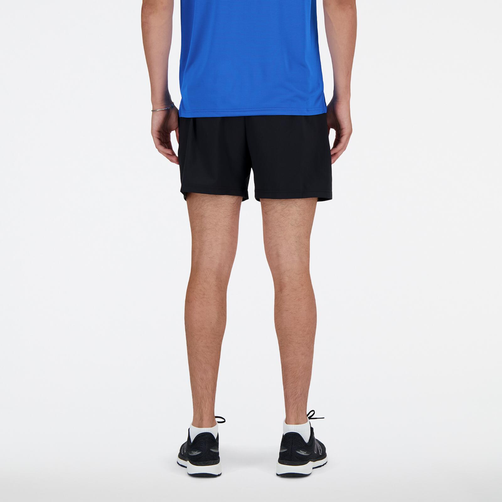 Calções para Homem New Balance Preto 5/6