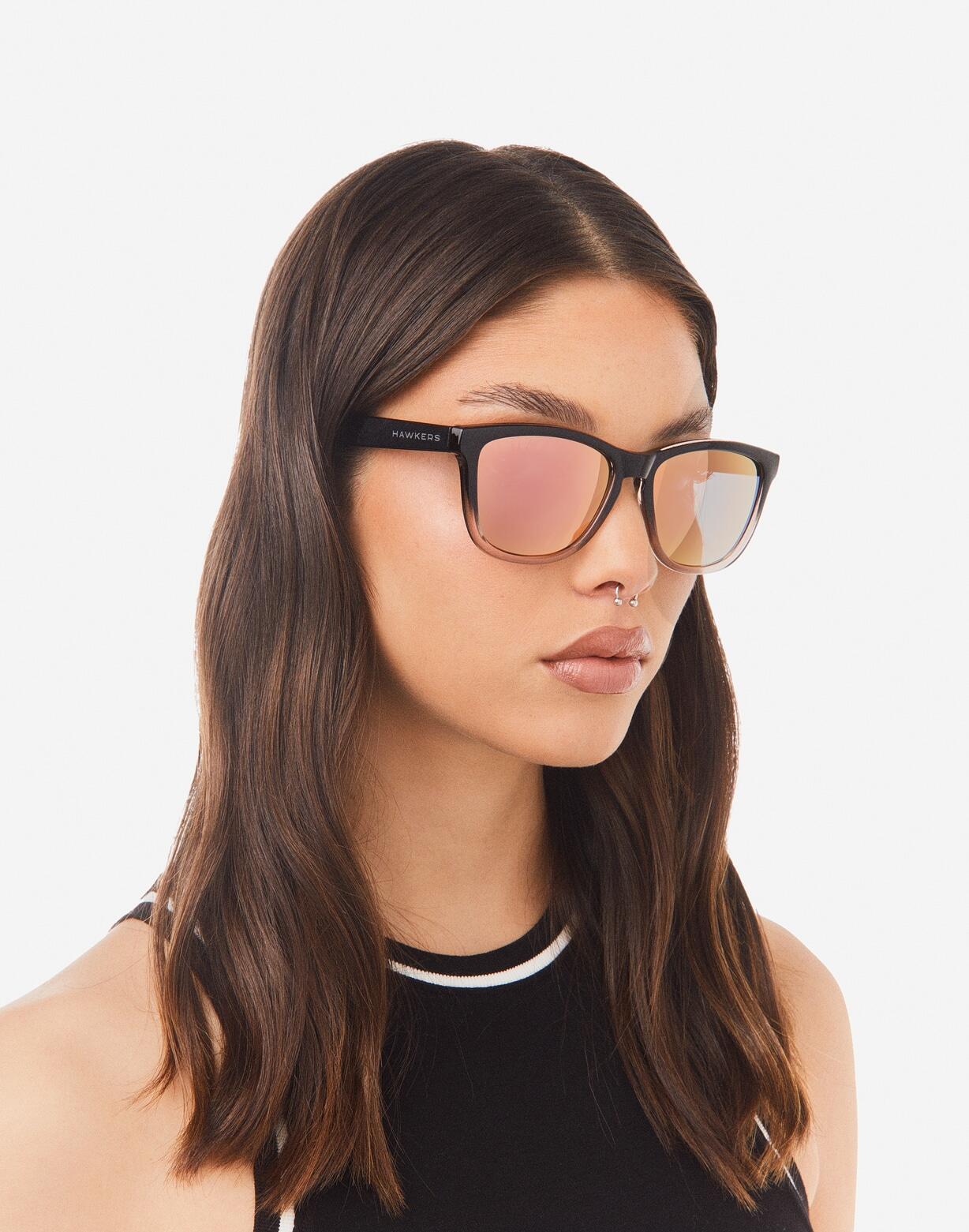 HAWKERS - Lunettes de soleil pour Homme et Femme FUSION Rose Gold 7/8