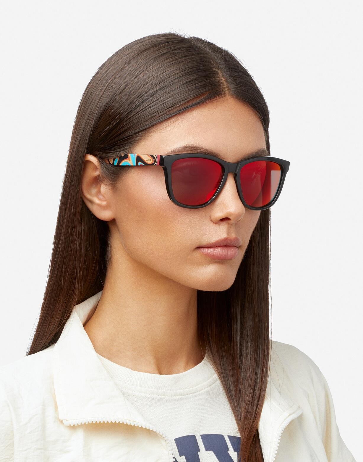 HAWKERS Lunettes de soleil pour Homme et Femme POLARIZED PSYCHEDELIC RUBY ONE 7/7