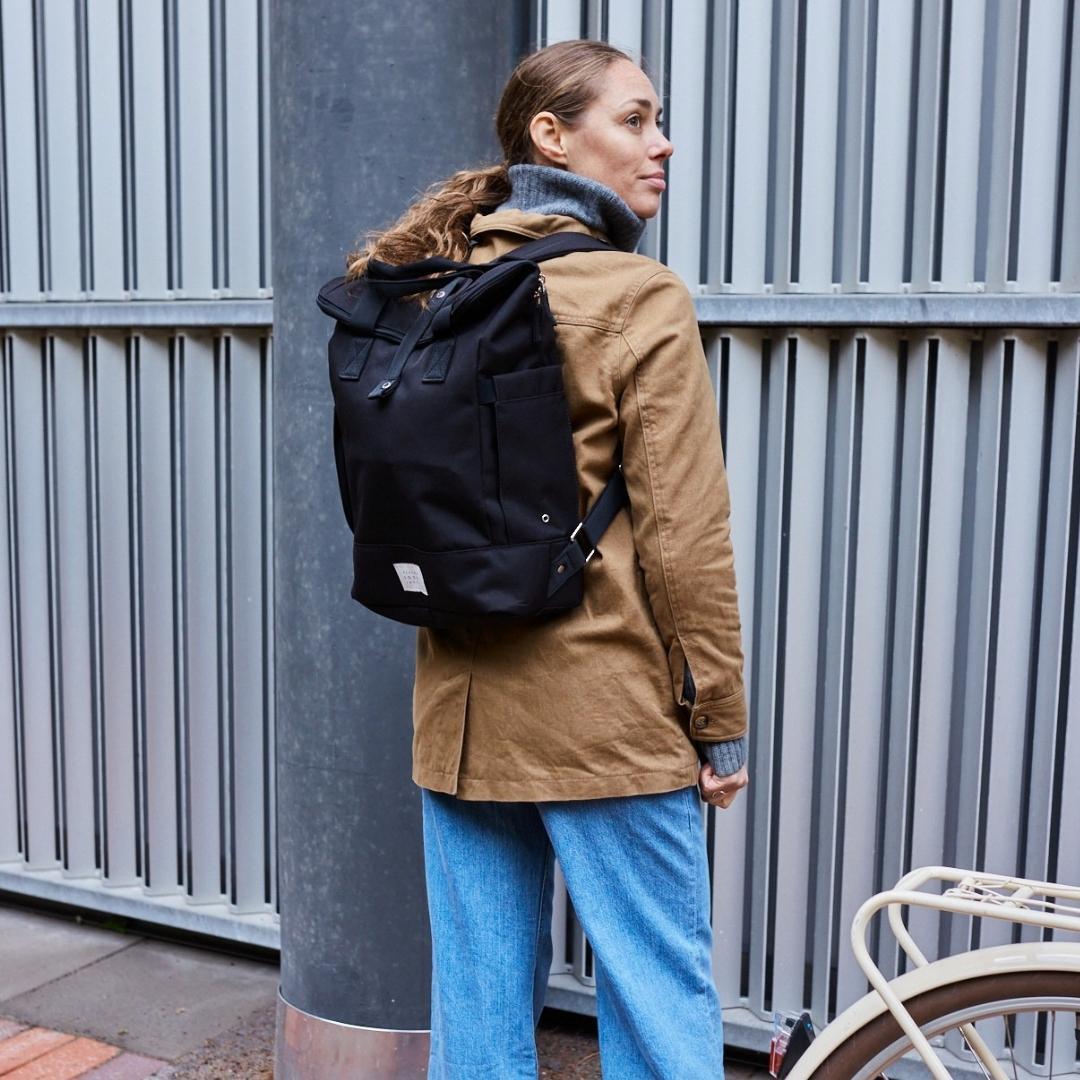 Weathergoods Sweden CITY Bikepack borsa impermeabile convertibile nera 3/6
