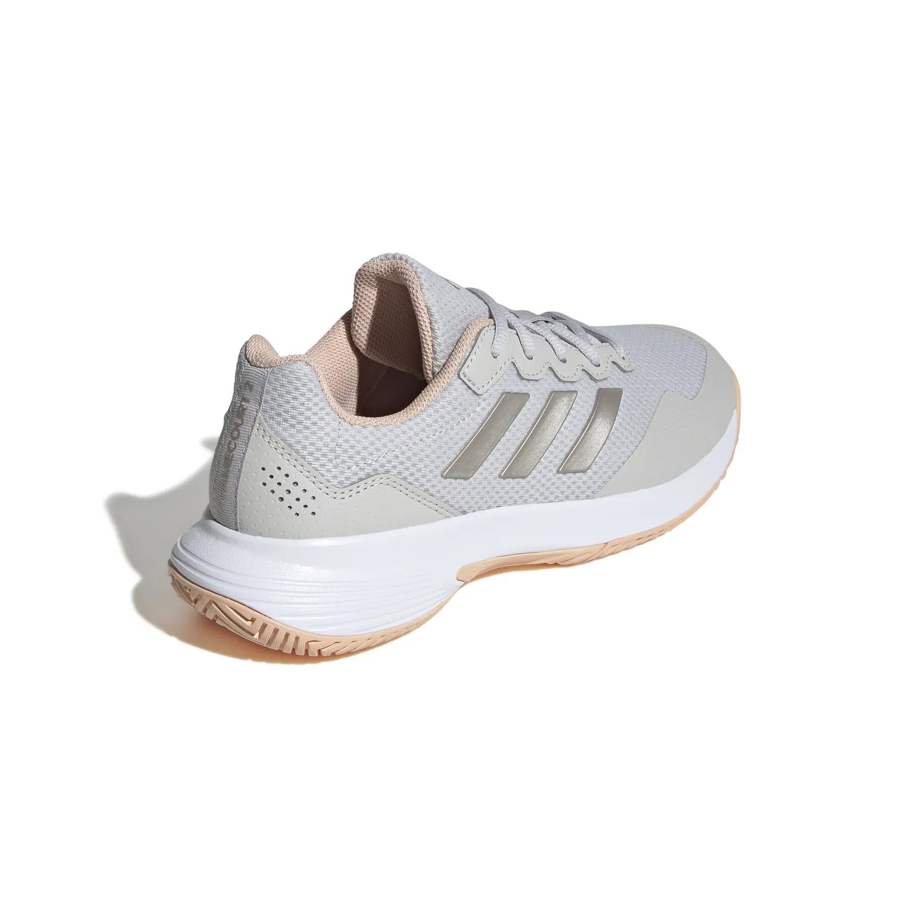Chaussures de tennis femme adidas GameCourt 2 6/7