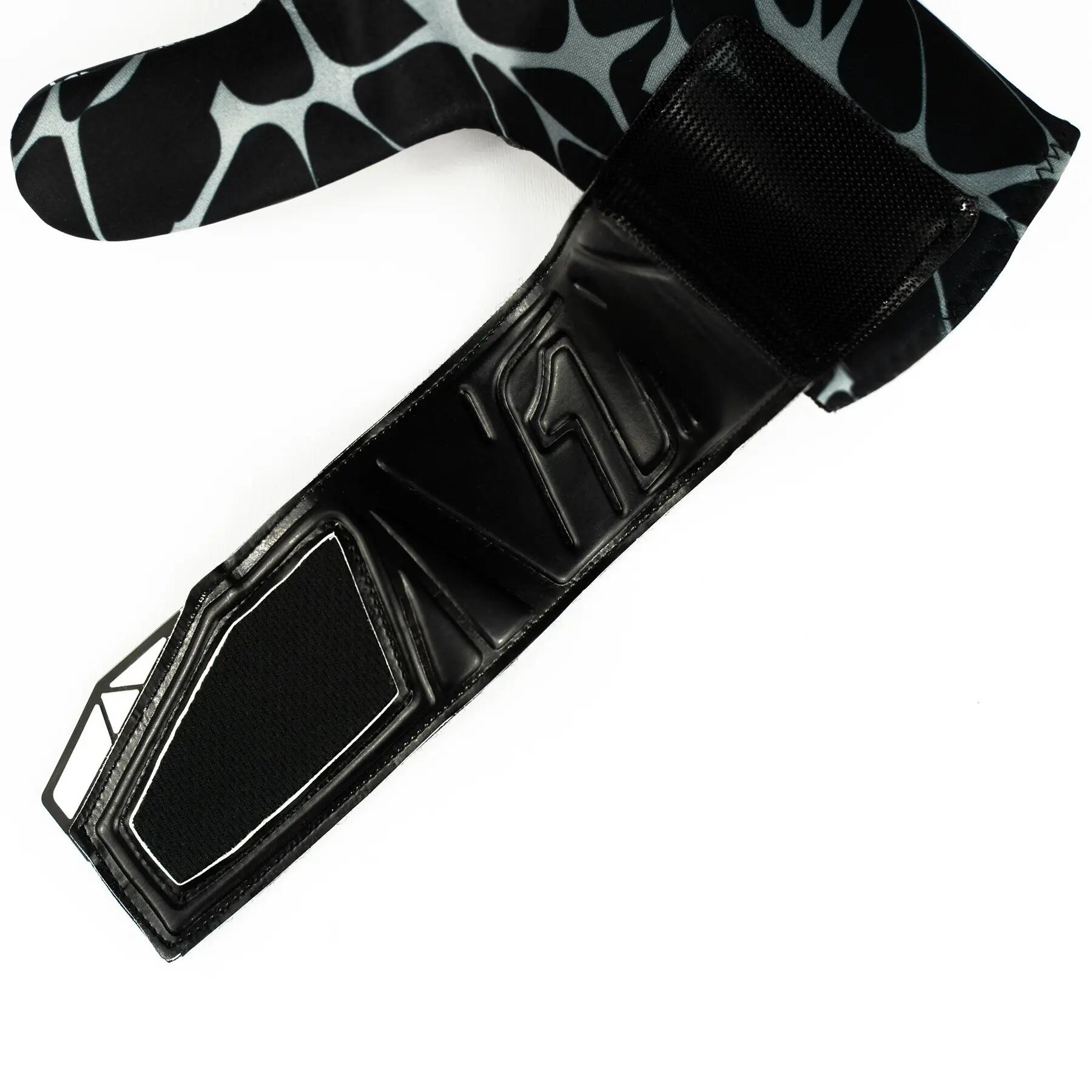 Guantes de portero Rinat Santoloco 4/6
