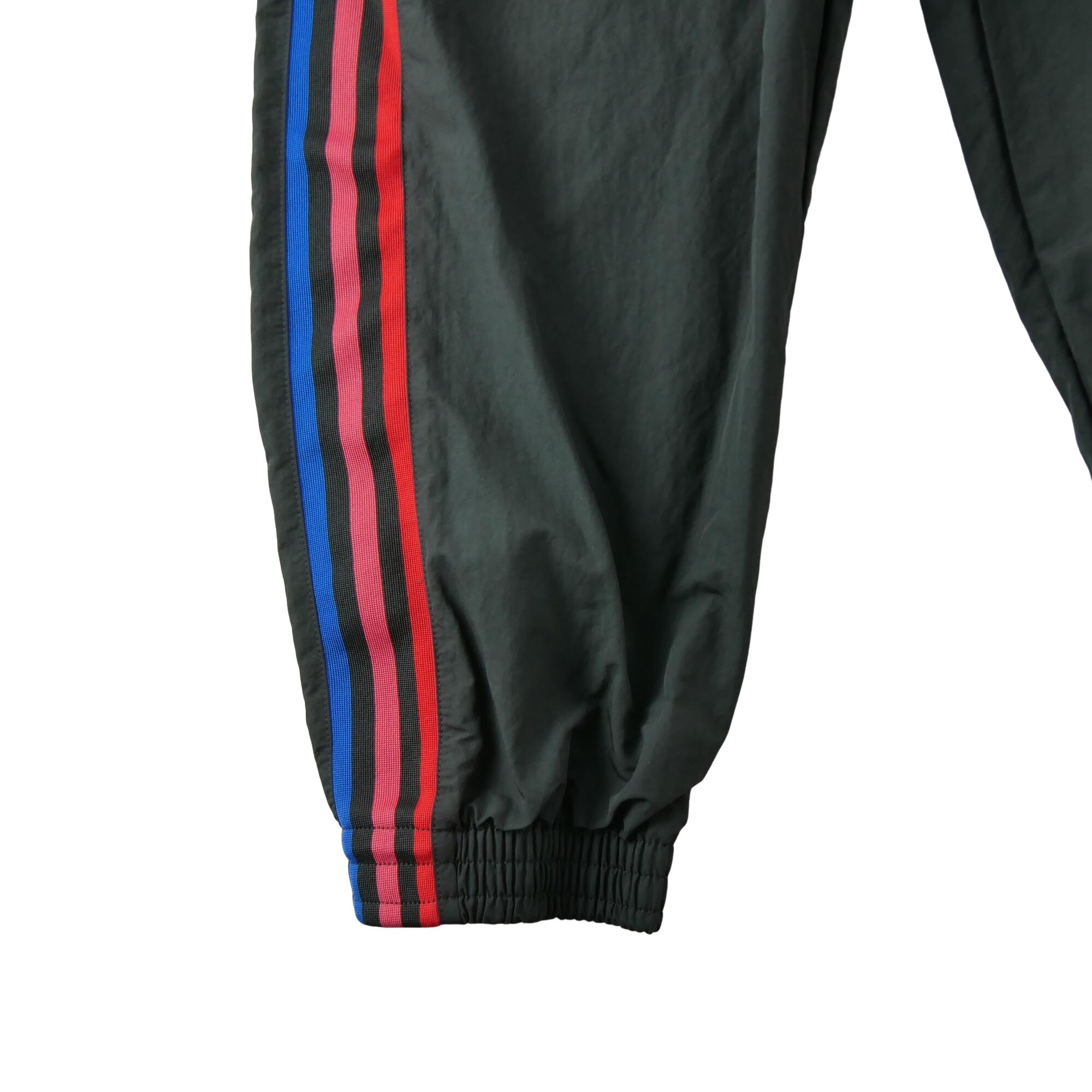 Seconde vie - Jogging Femme 3D Trefoil Noir - Excellent 6/7