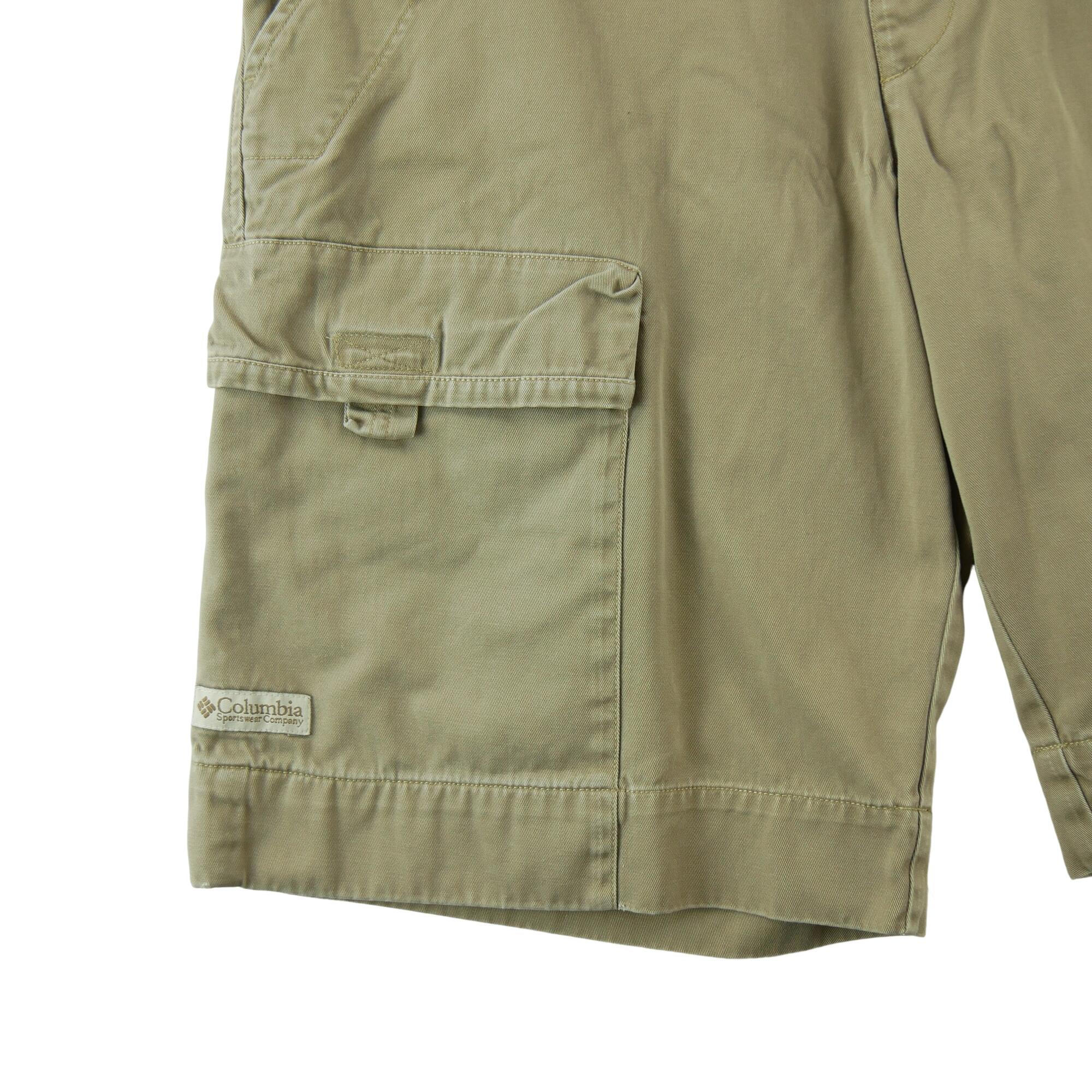 Tweedehands - Columbia herencargo short W40 - Als nieuw 4/5