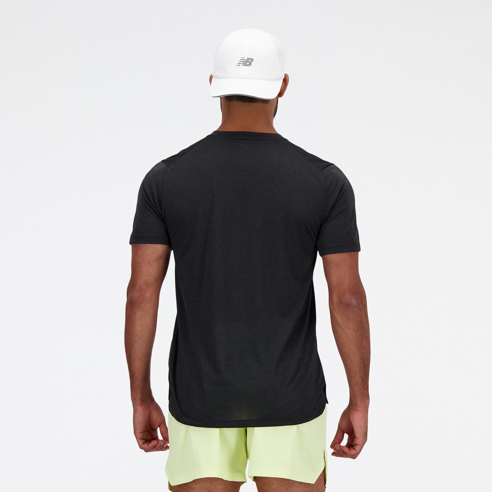 New Balance NB Athletics Run T-Shirt, unisex, nero 2/3