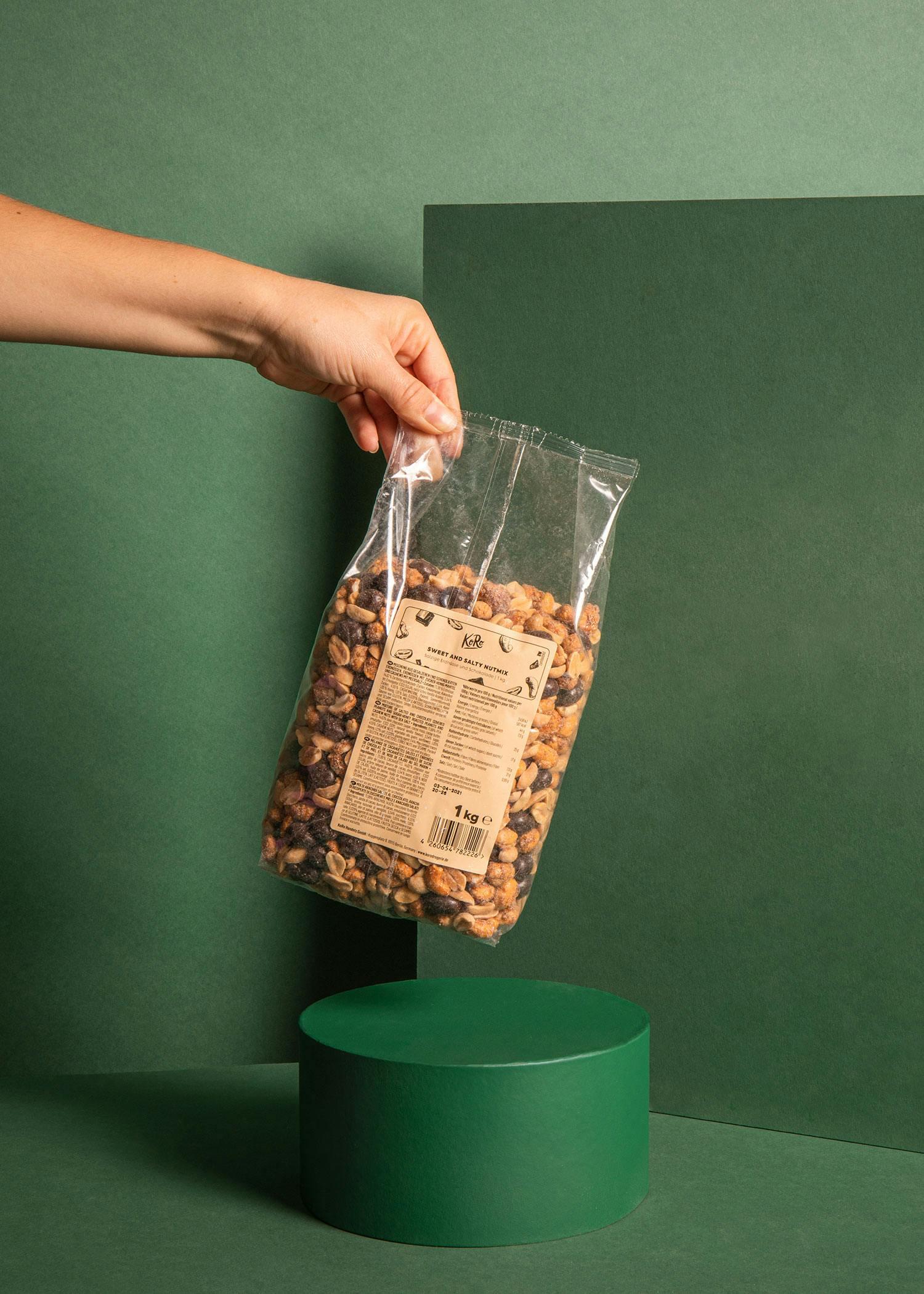 KoRo - Mélange de noix sucré et salé - 1 kg - Cacahuètes salées et chocolatées 6/6