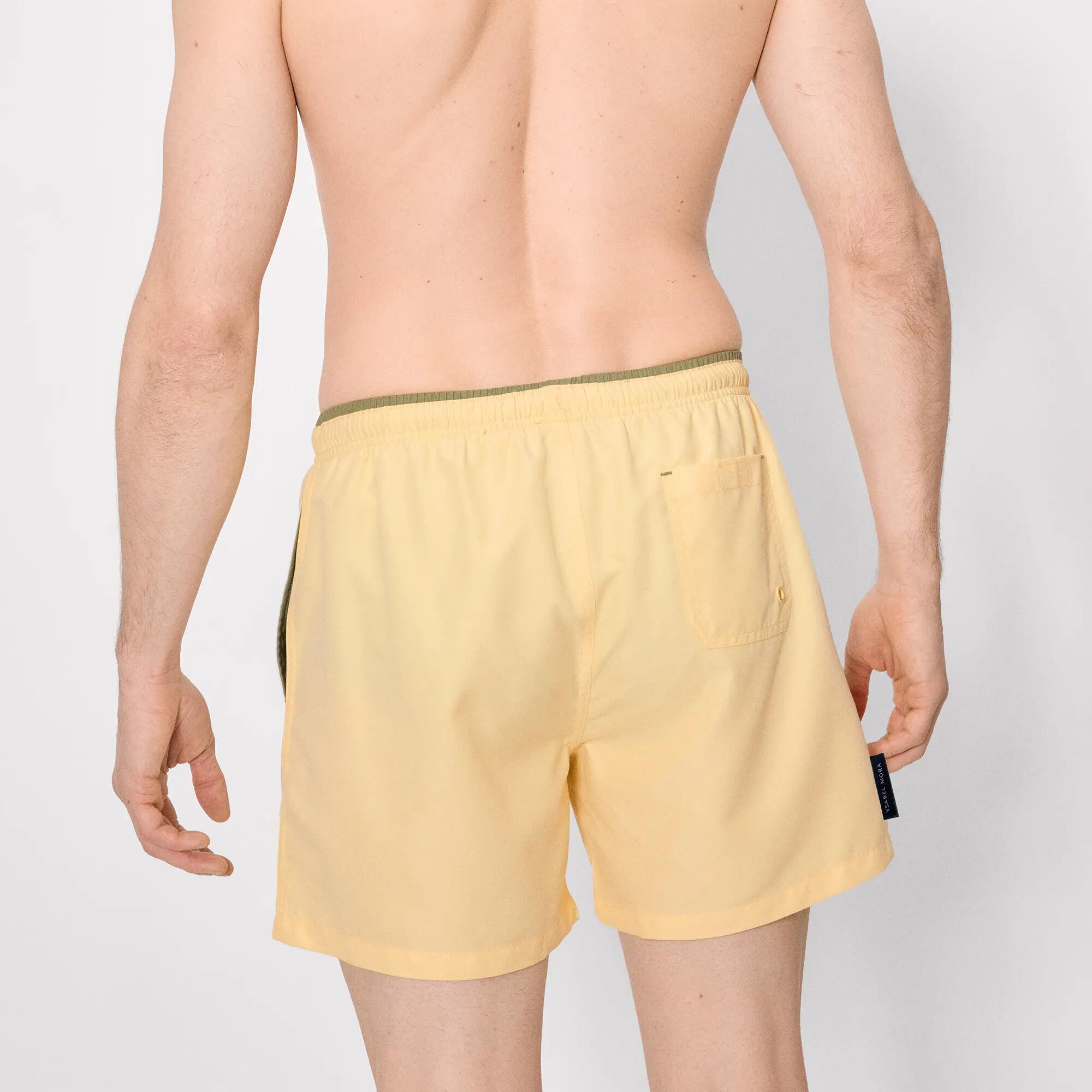 Maiô básico amarelo de comprimento médio 2/5