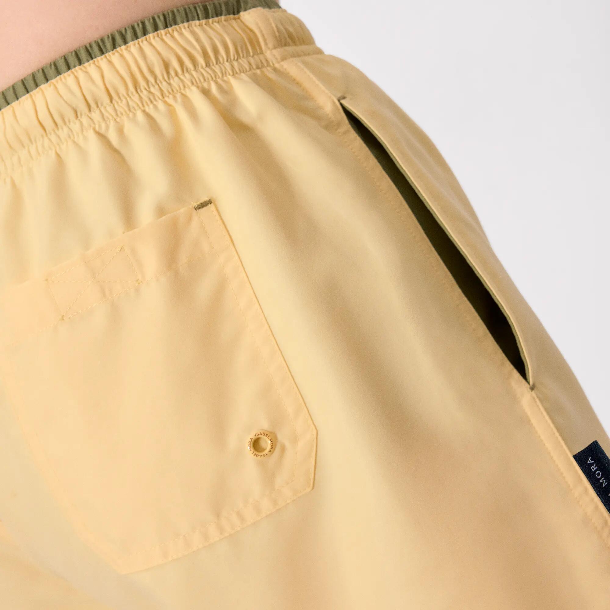 Maiô básico amarelo de comprimento médio 5/5