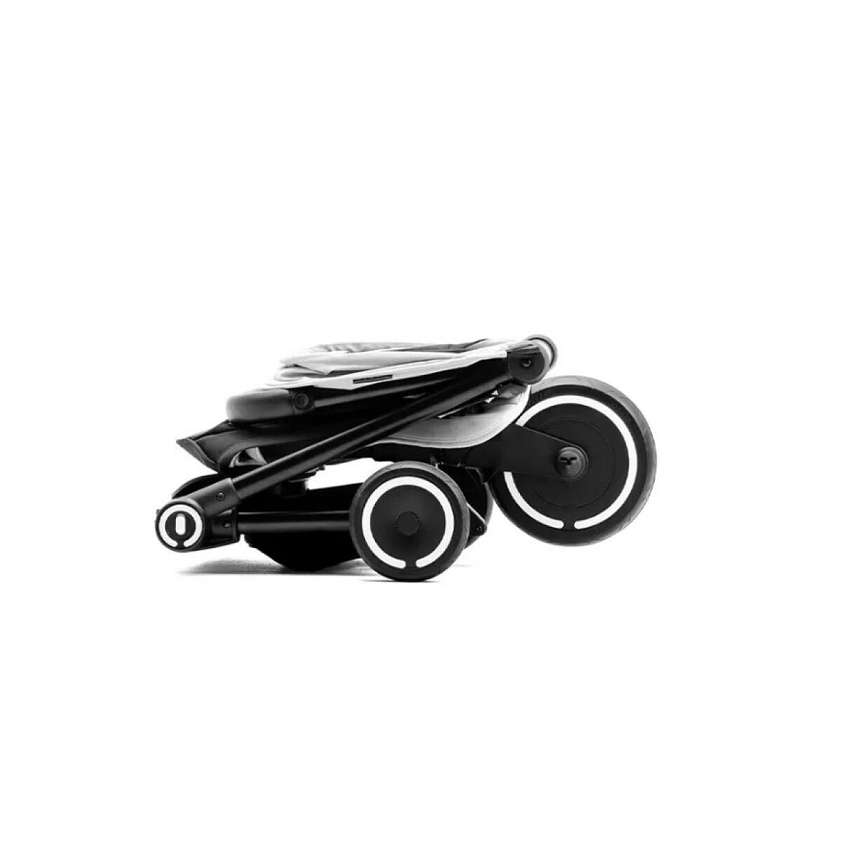 Triciclo SmarTrike Xtend Traveler bianco 2/2