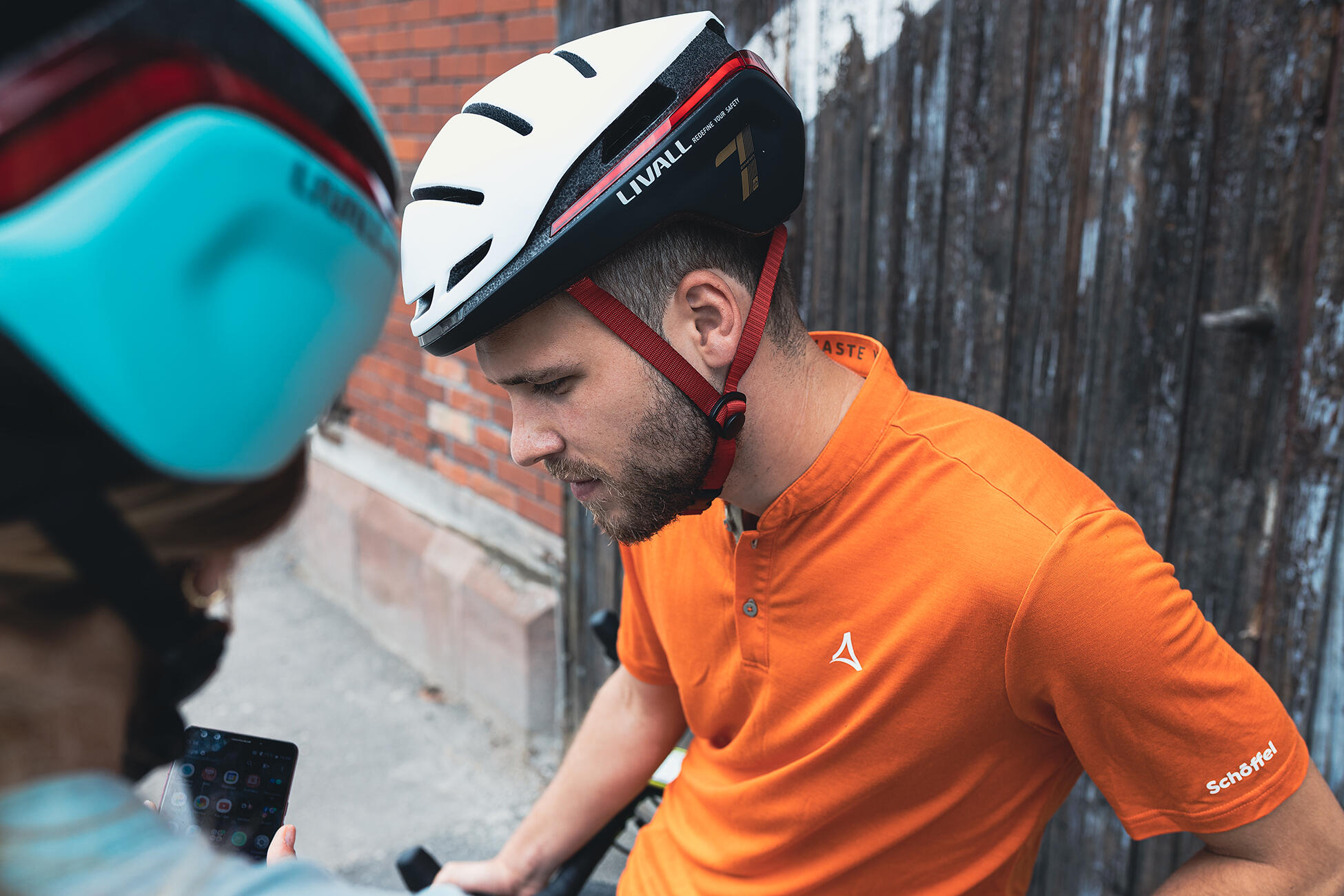 LIVALL EVO21 Fahrradhelme 2/4