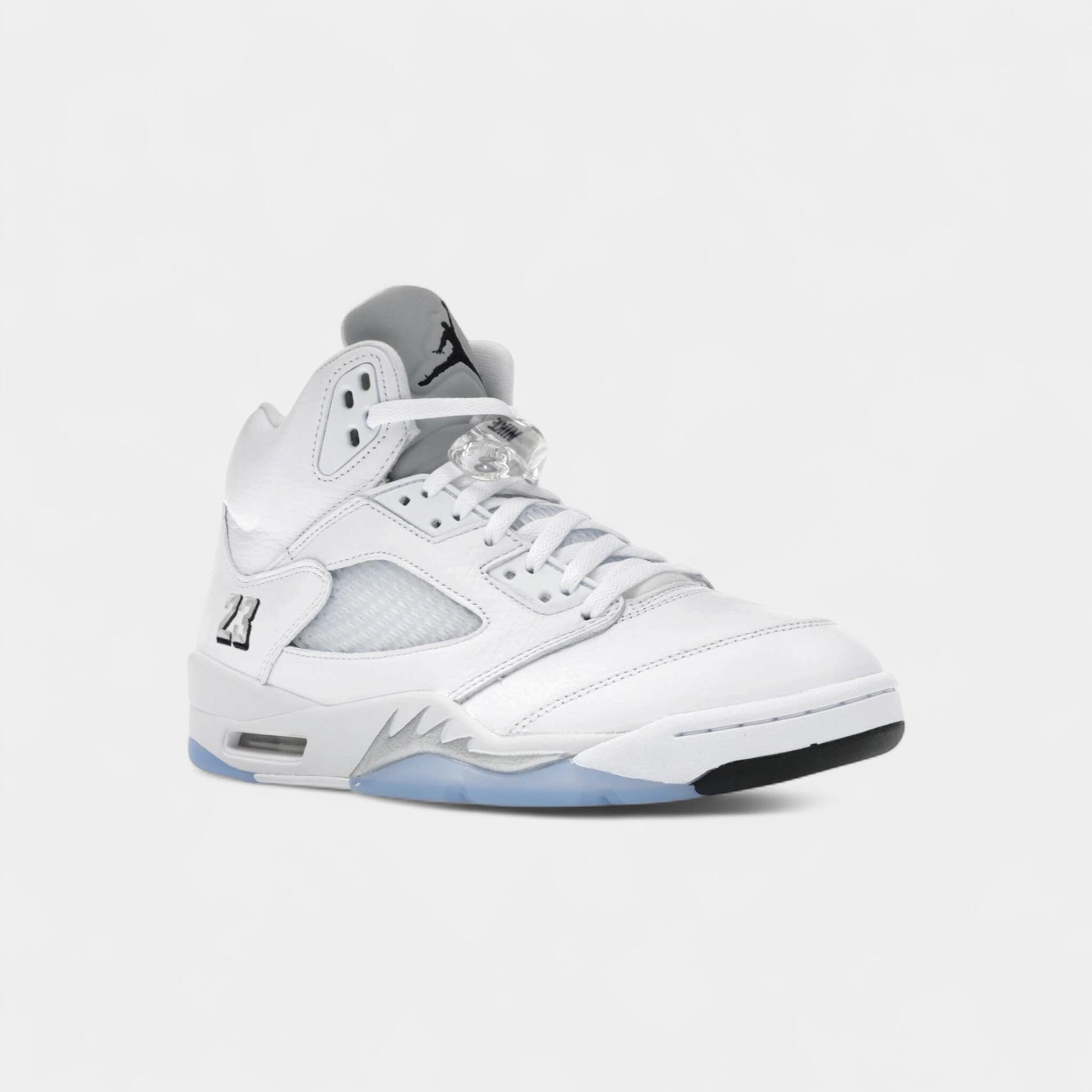 Jordan 5 Retro White Metallic (2026) 2/4