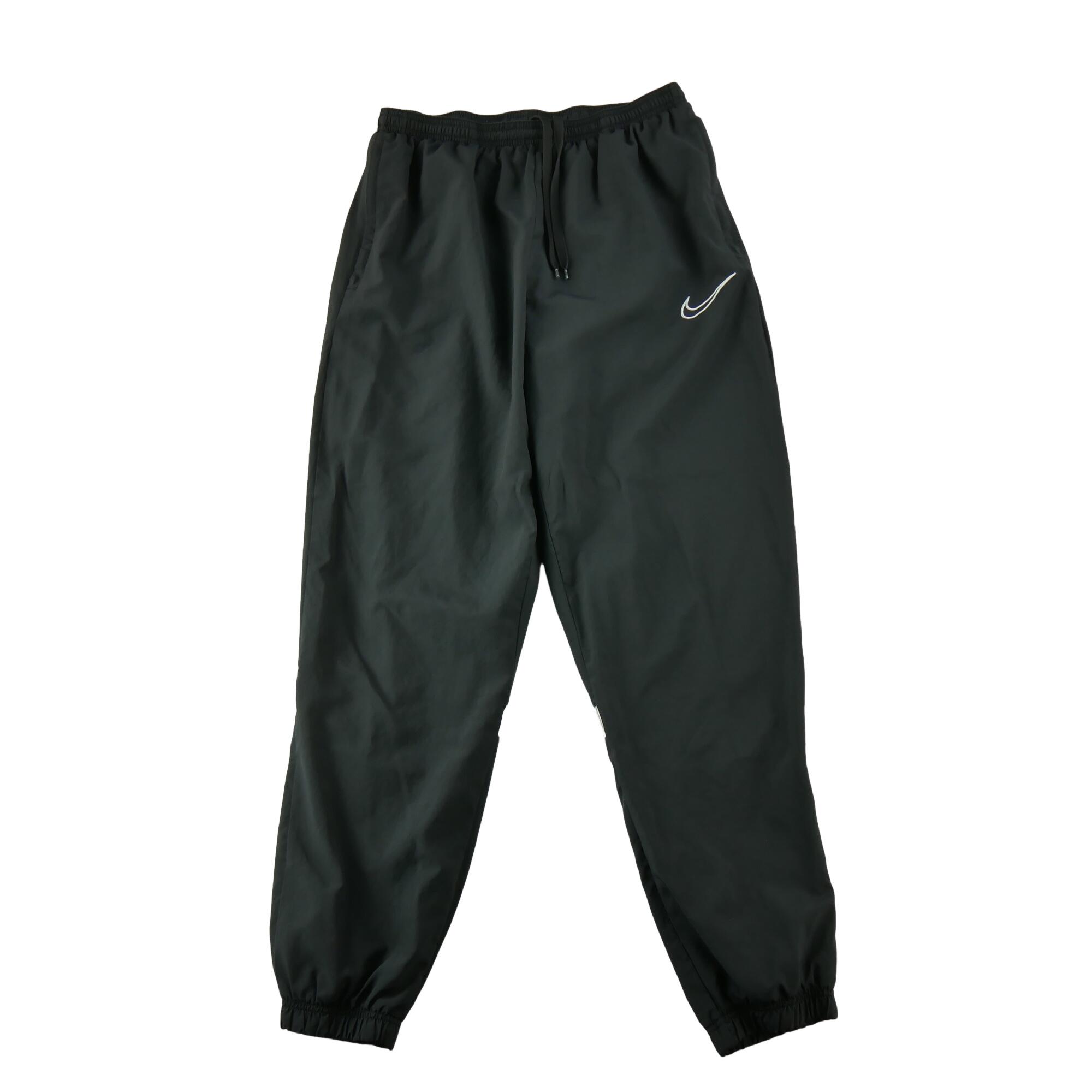 NIKE picture
