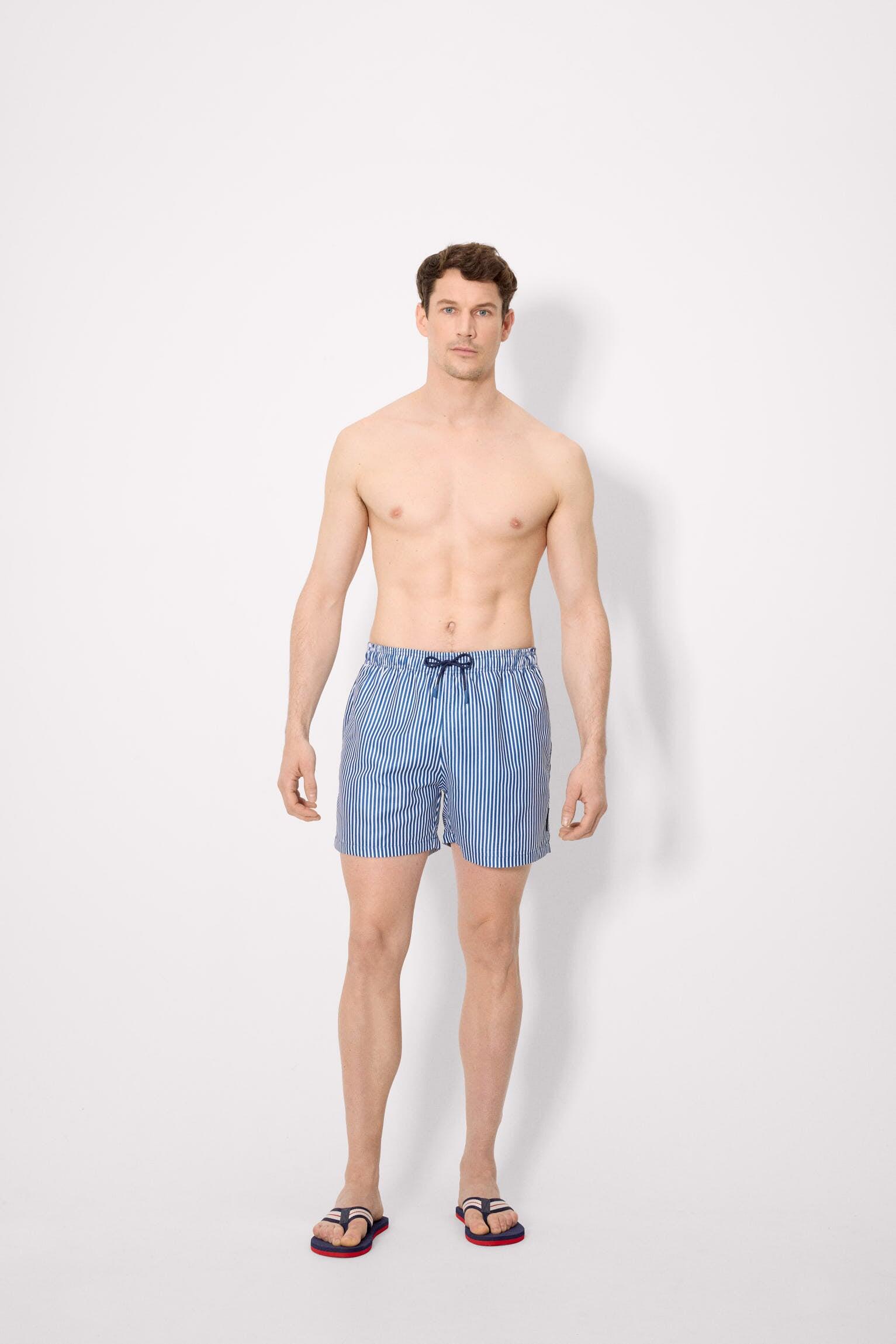 Chinelo masculino com listras contrastantes, azul marinho 4/4