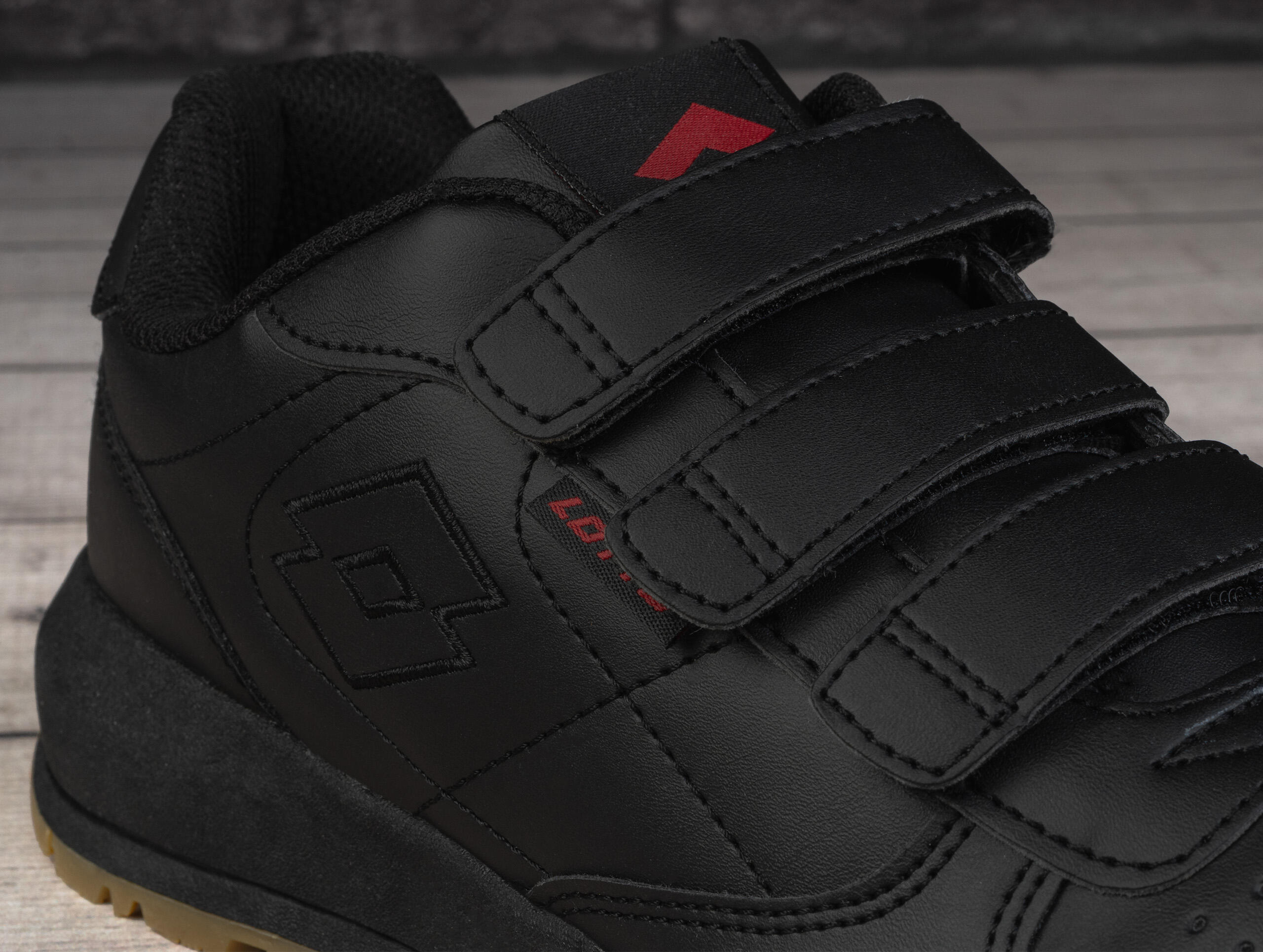 Buty męskie sportowe na rzep  Lotto STRAIGHT VL 5/5
